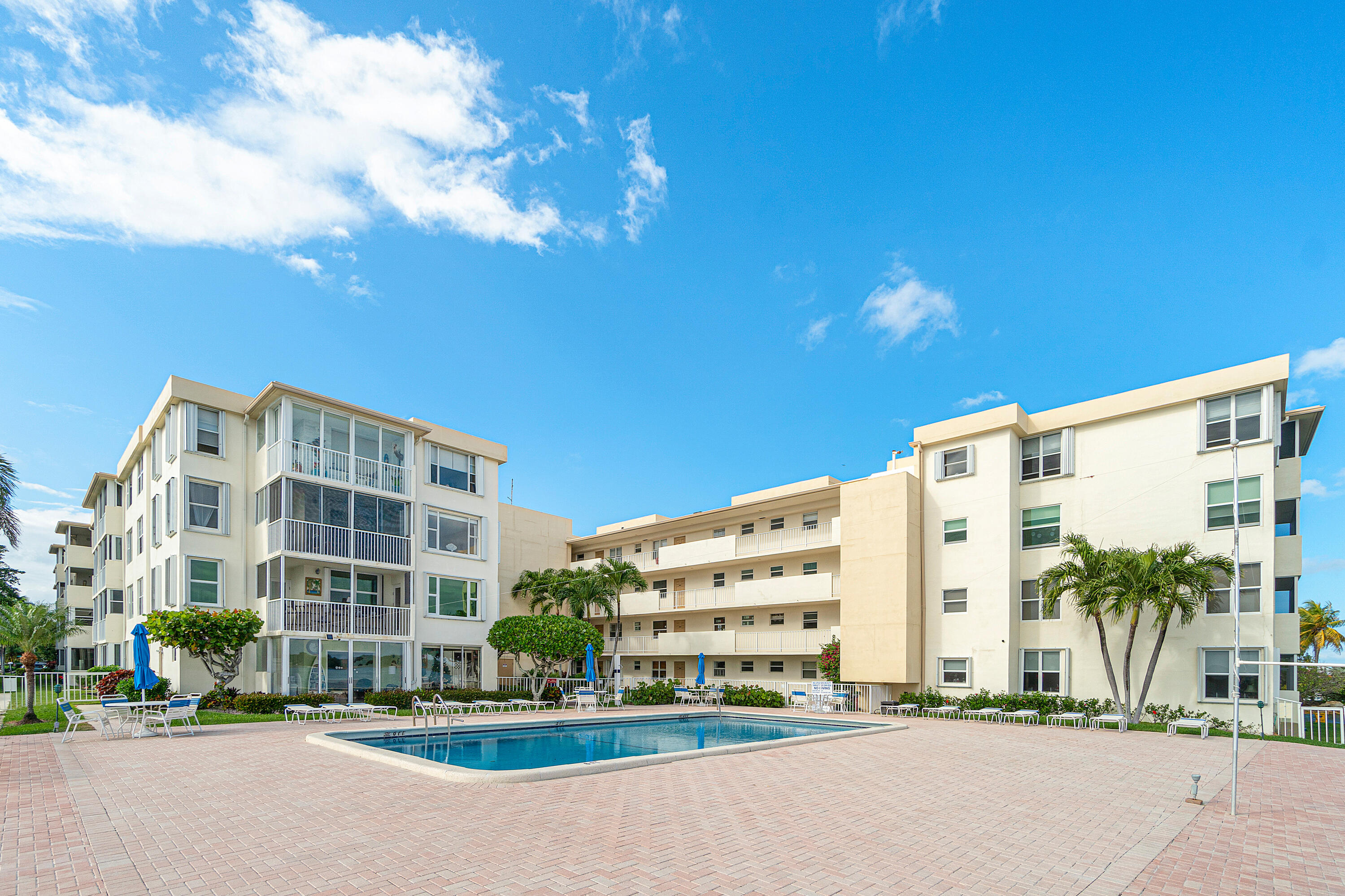 1820 New Palm Way, 405, Boynton Beach Unit: 405