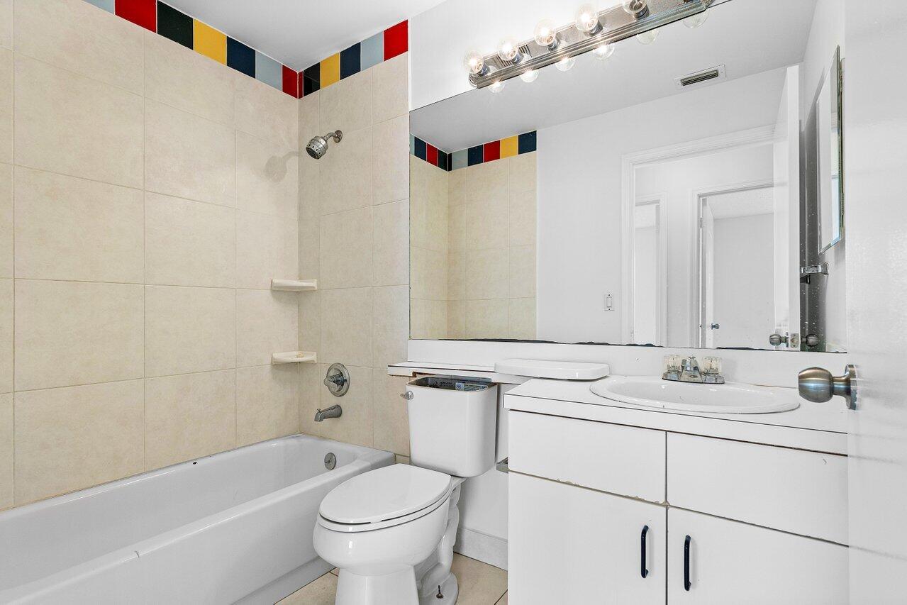 21430 Millbrook Court, Boca Raton