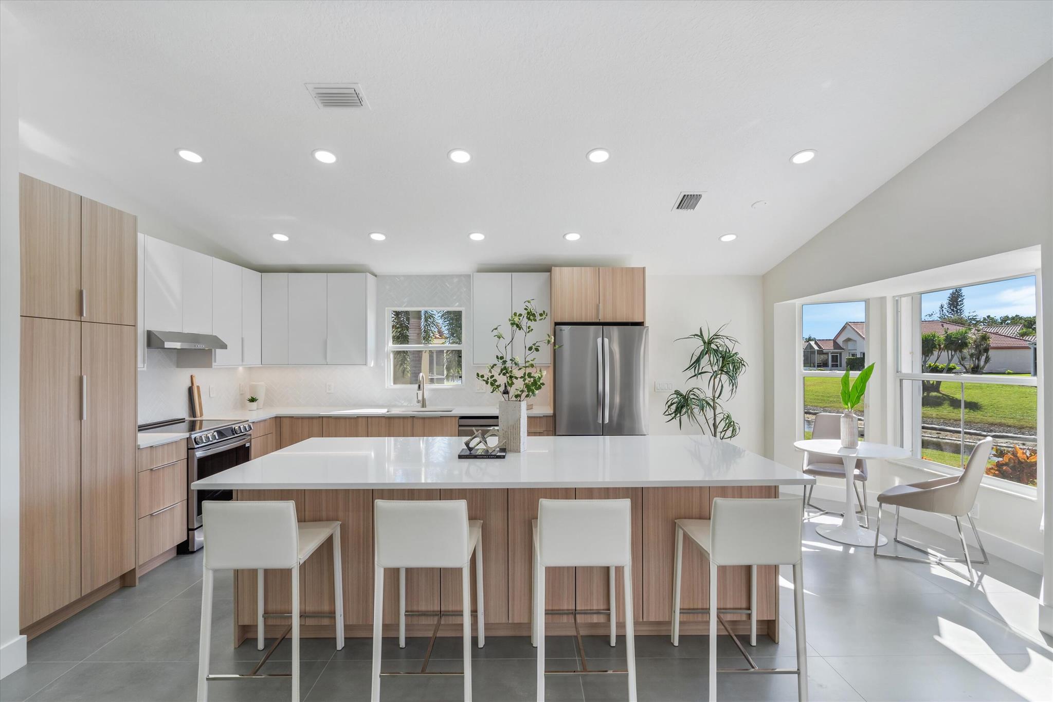 7552 N Stirling Bridge Boulevard N