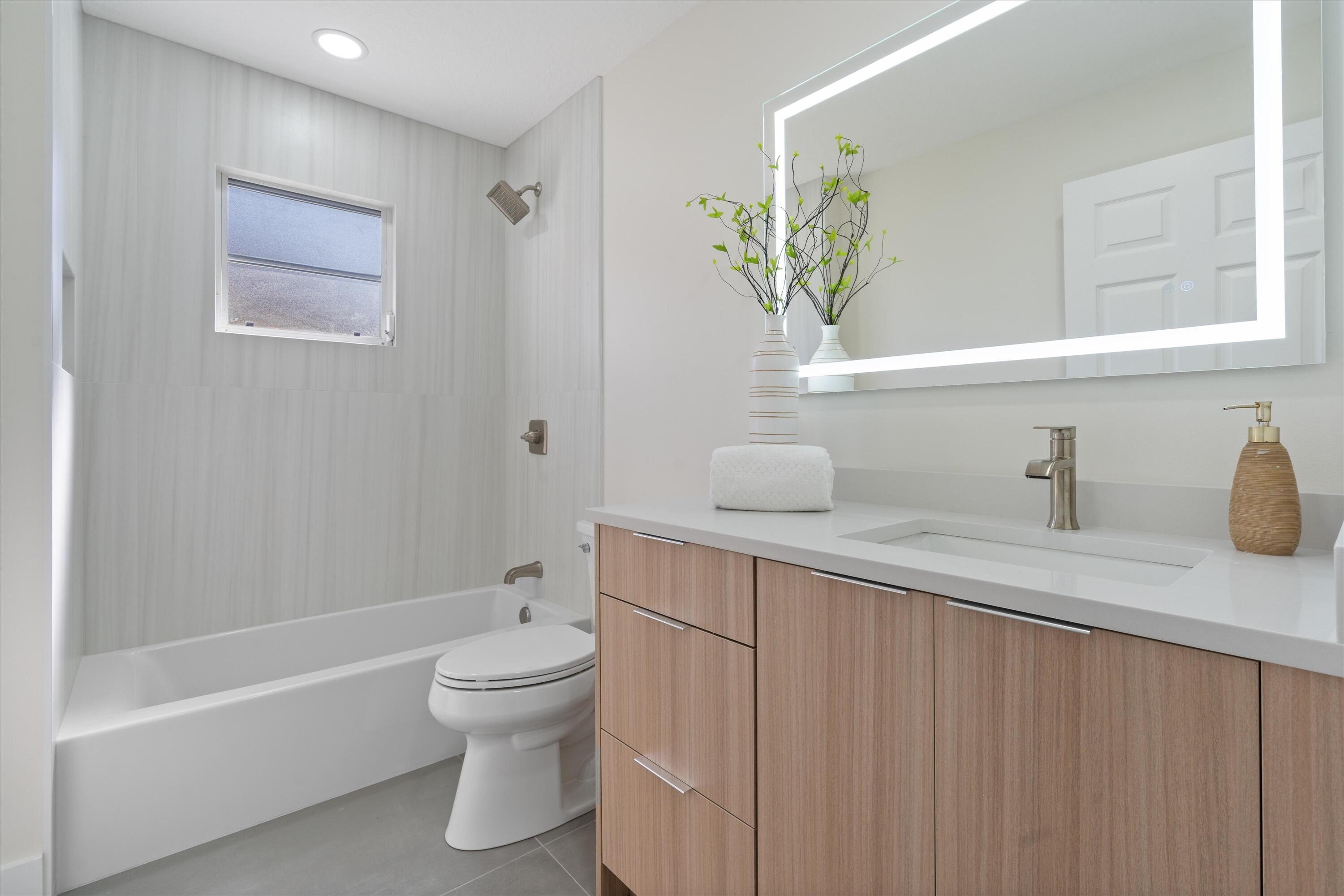 7552 N Stirling Bridge Boulevard N