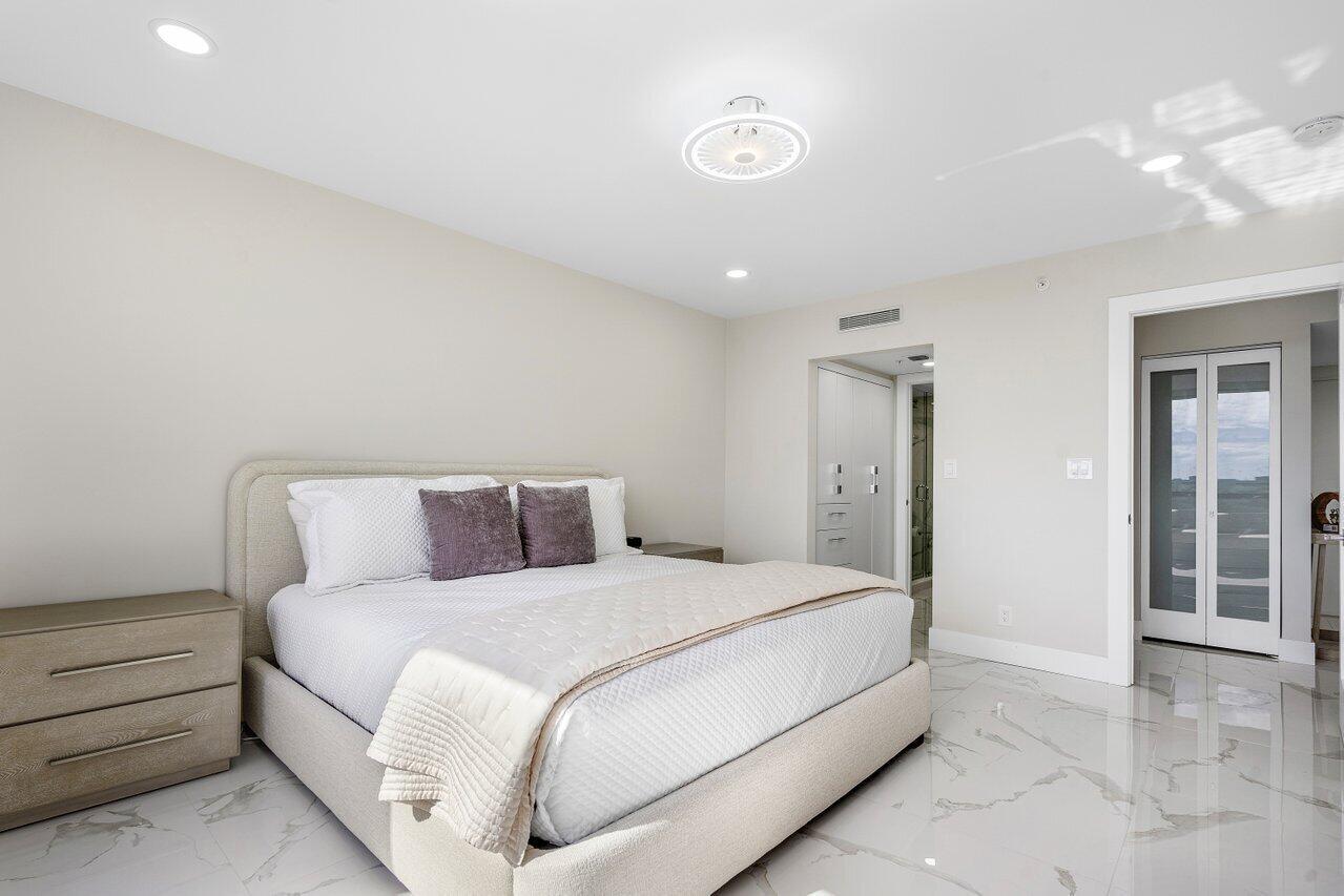 7786 Lakeside 676 Boulevard 676