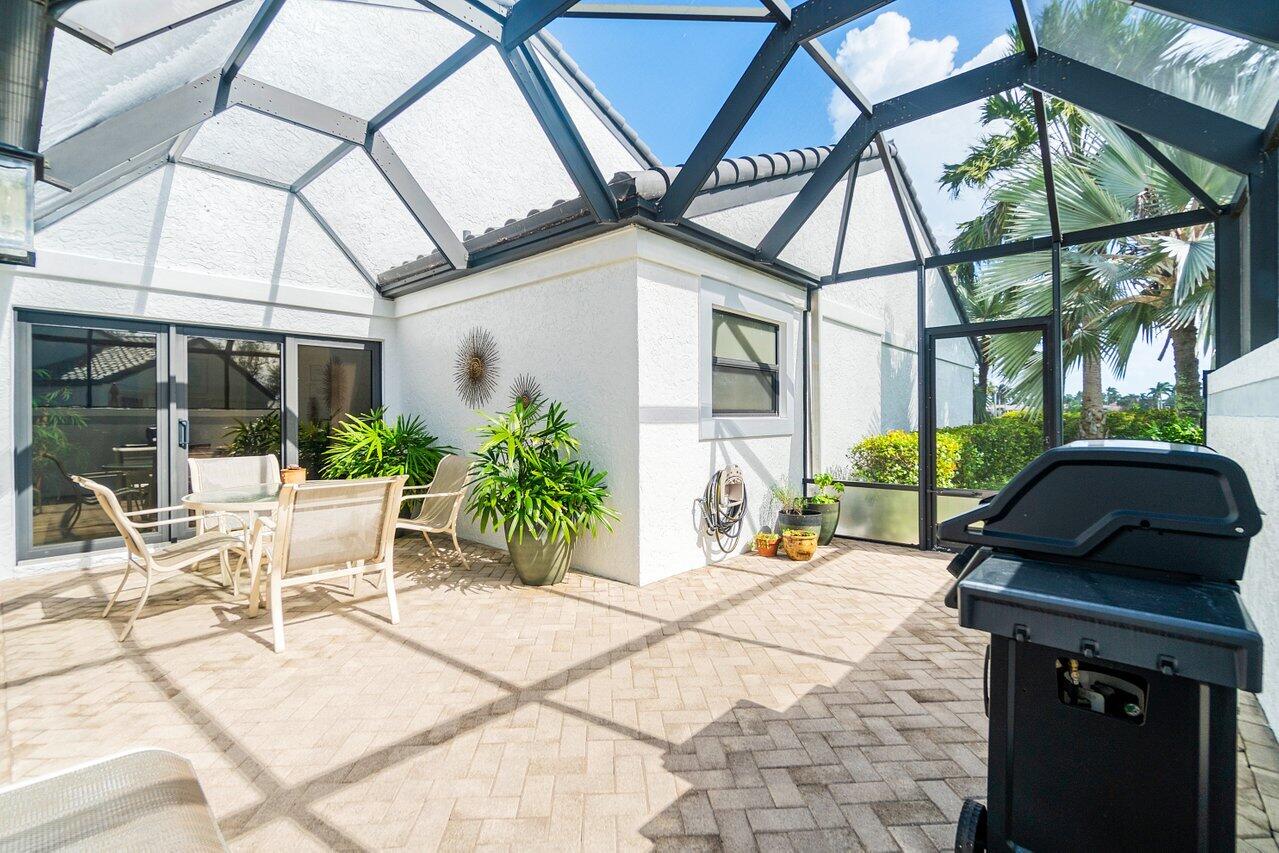 33 Windsor Drive