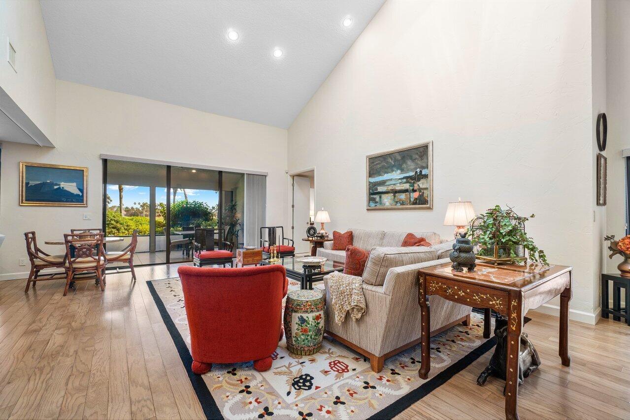33 Windsor Drive