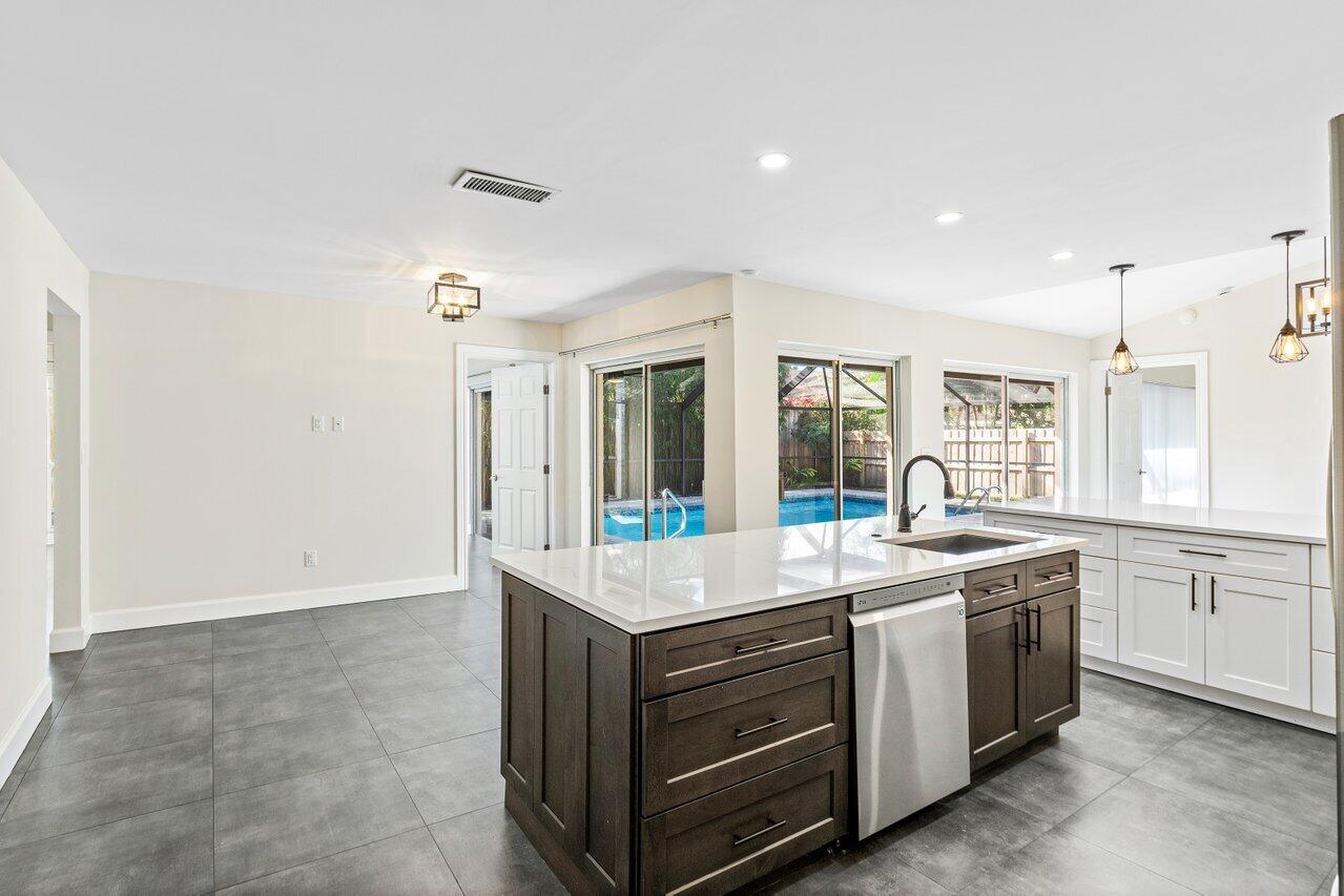 3836 NW 9th Street