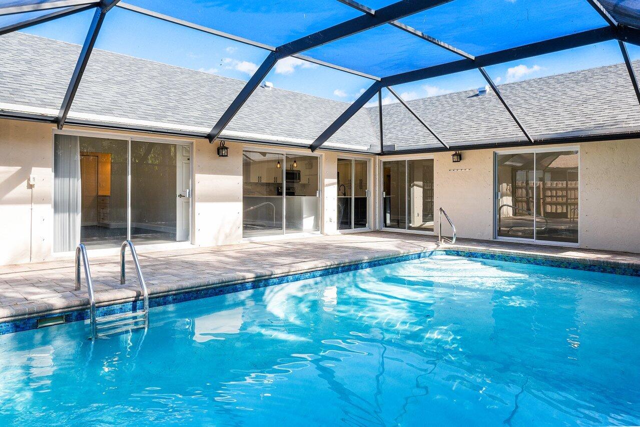 3836 NW 9th Street