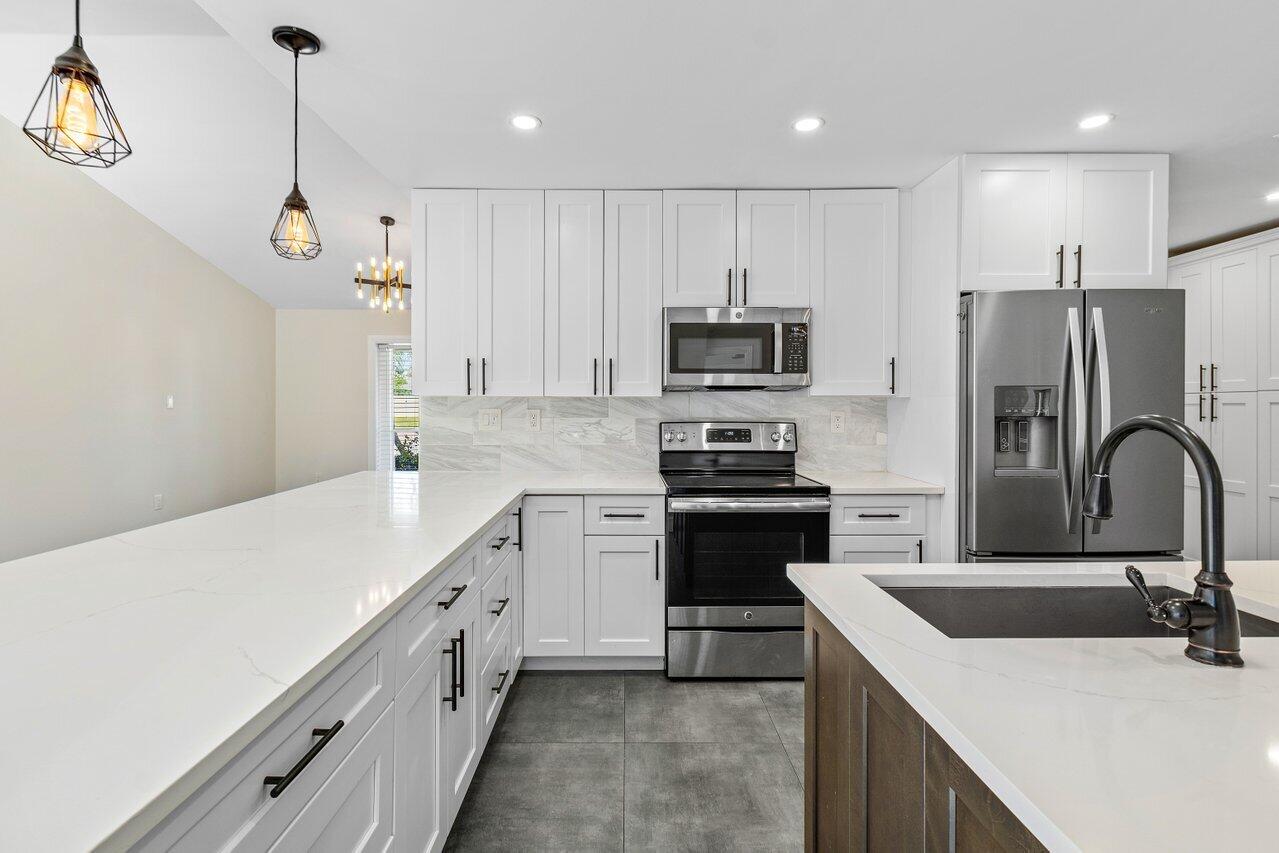 3836 NW 9th Street