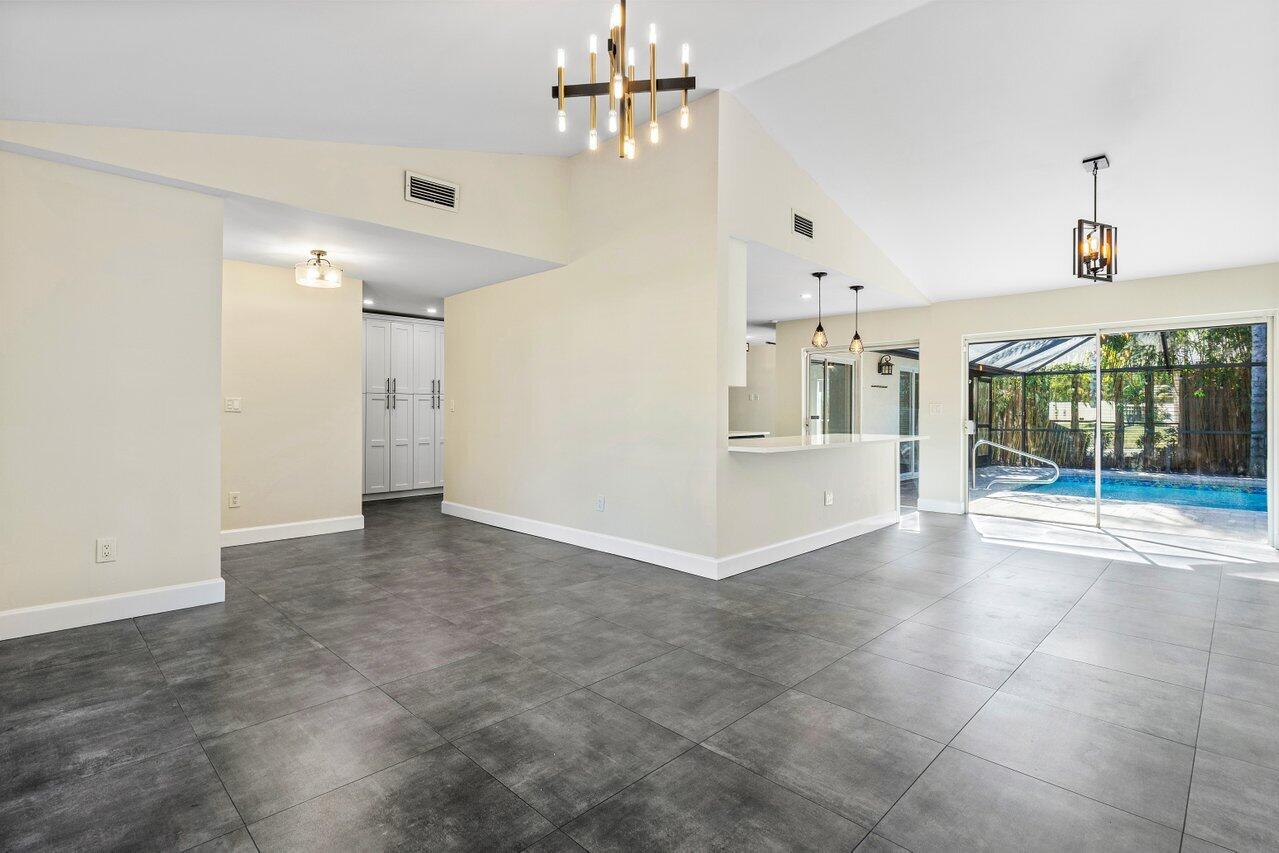3836 NW 9th Street