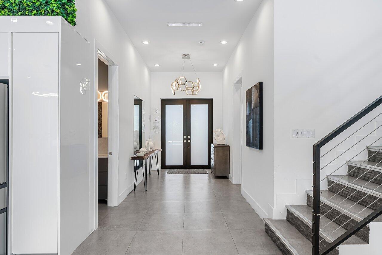 200 NE 22nd Street