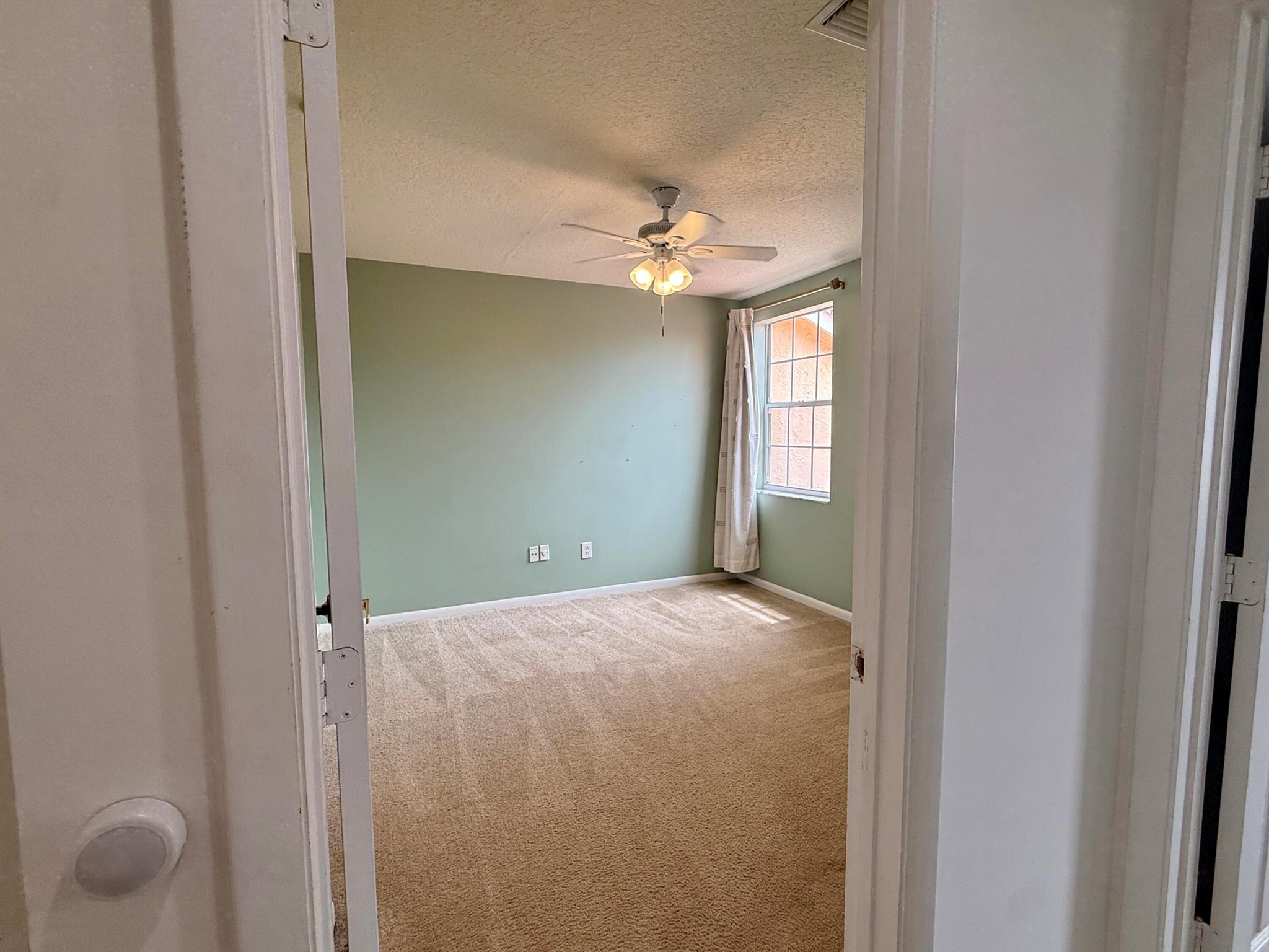 17060 Emile Street 9