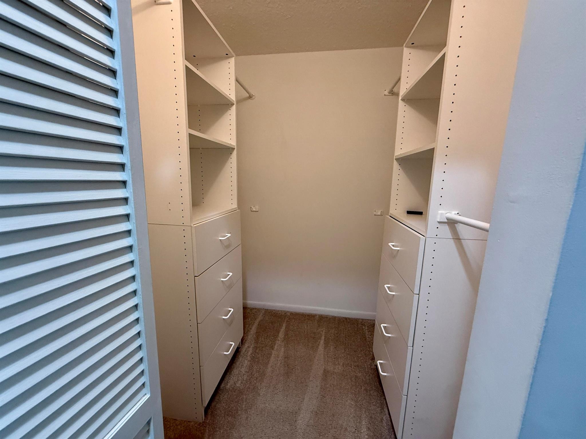 17060 Emile Street 9