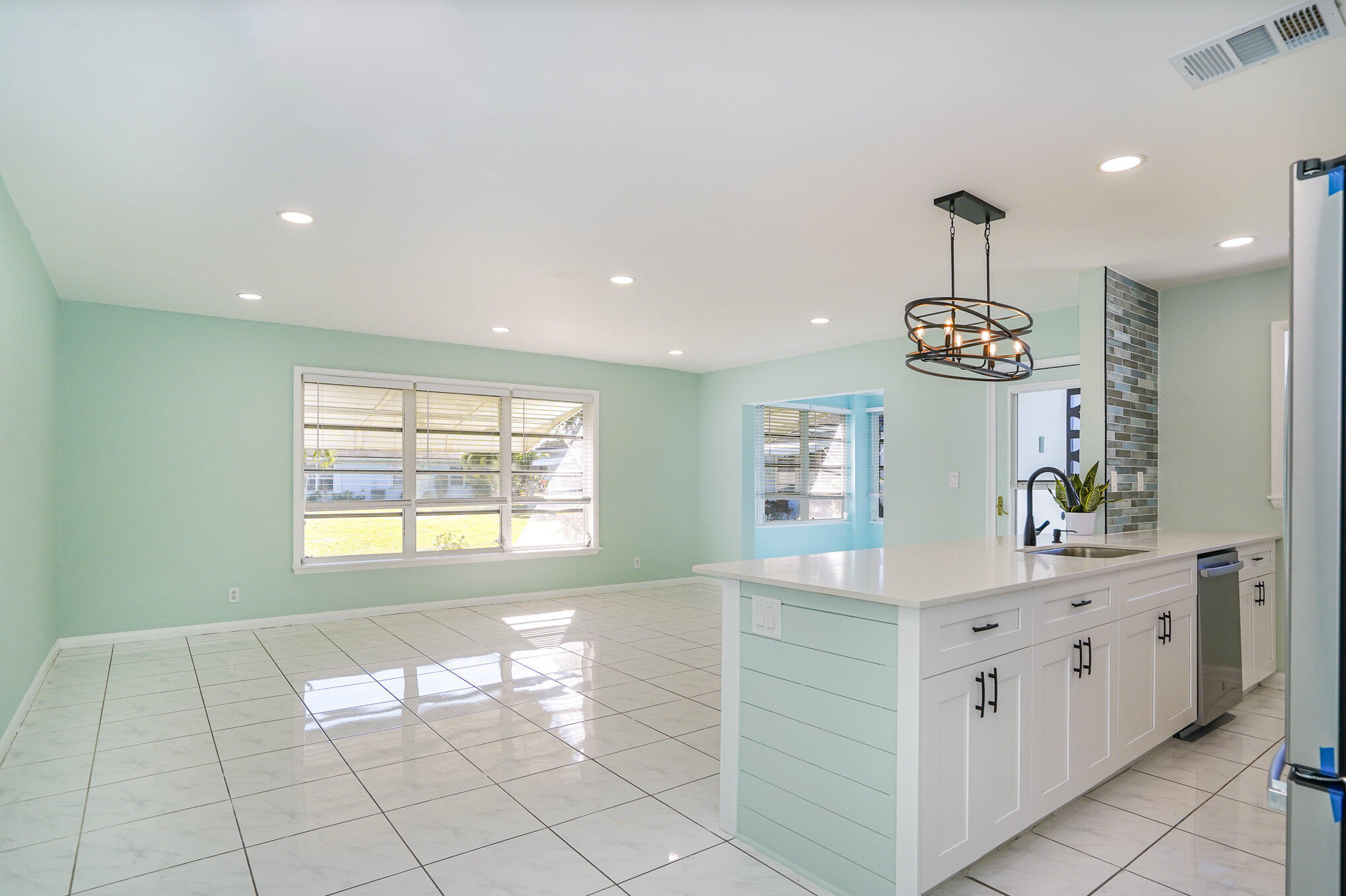 560 High Point Drive, D, Delray Beach Unit: D