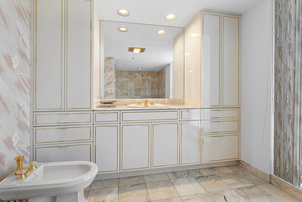 3505 S Ocean 6s Boulevard 6s, Highland Beach Unit: 6s