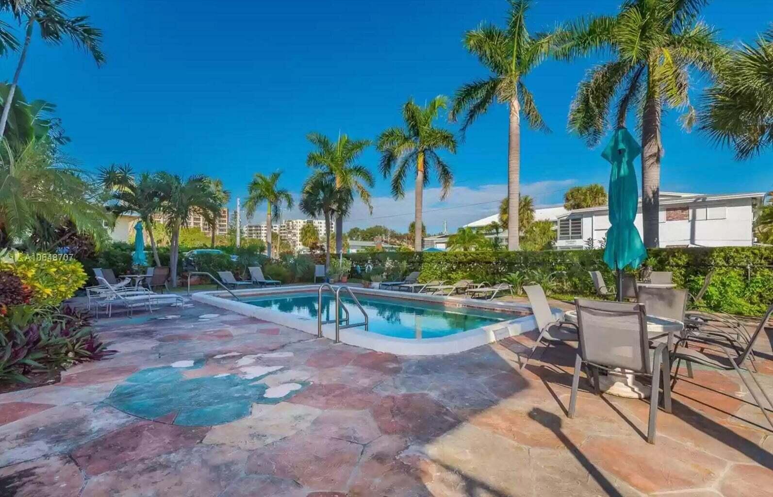 3212 NE 12th Street 302, Pompano Beach Unit: 302