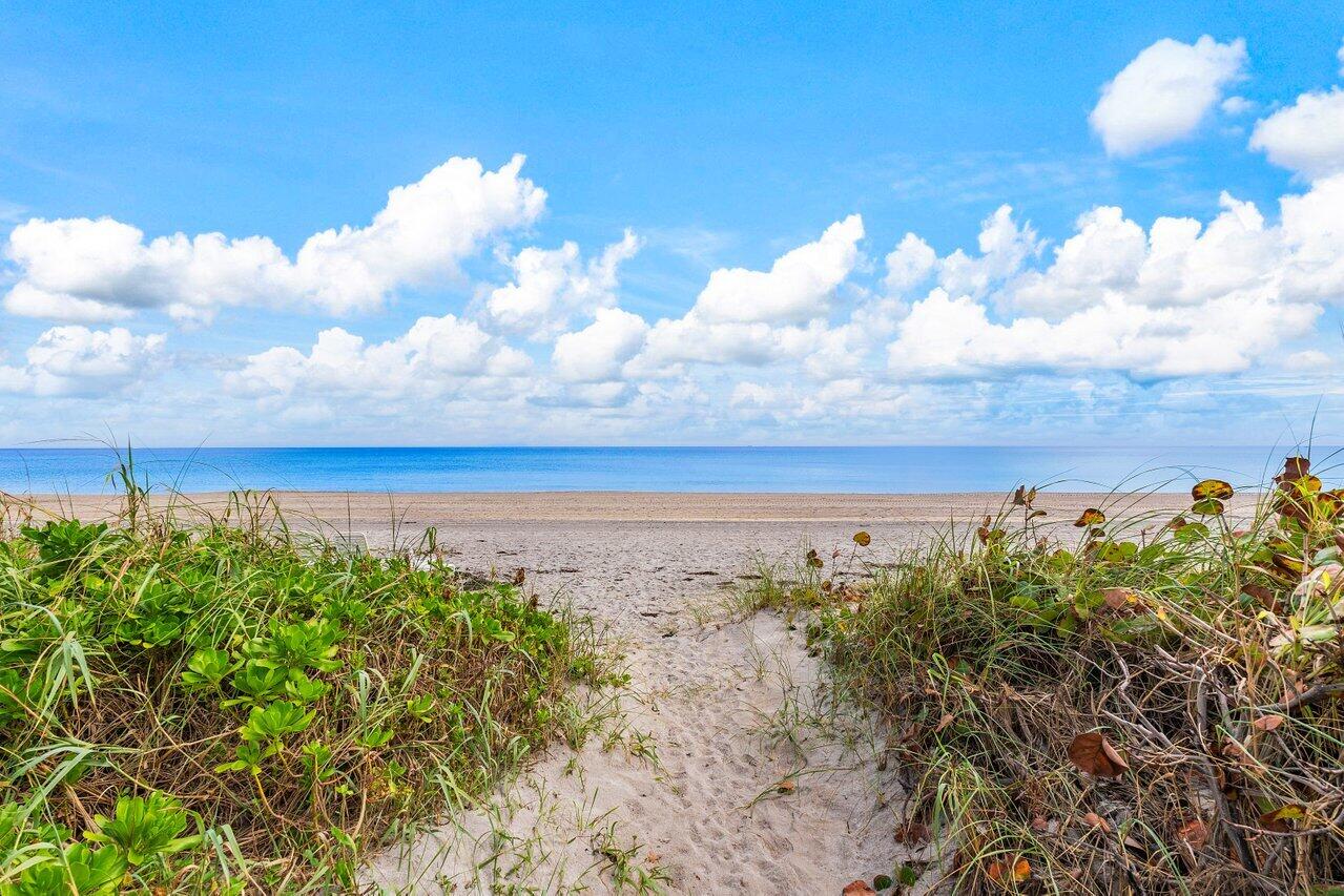 2701 S Ocean Boulevard 16