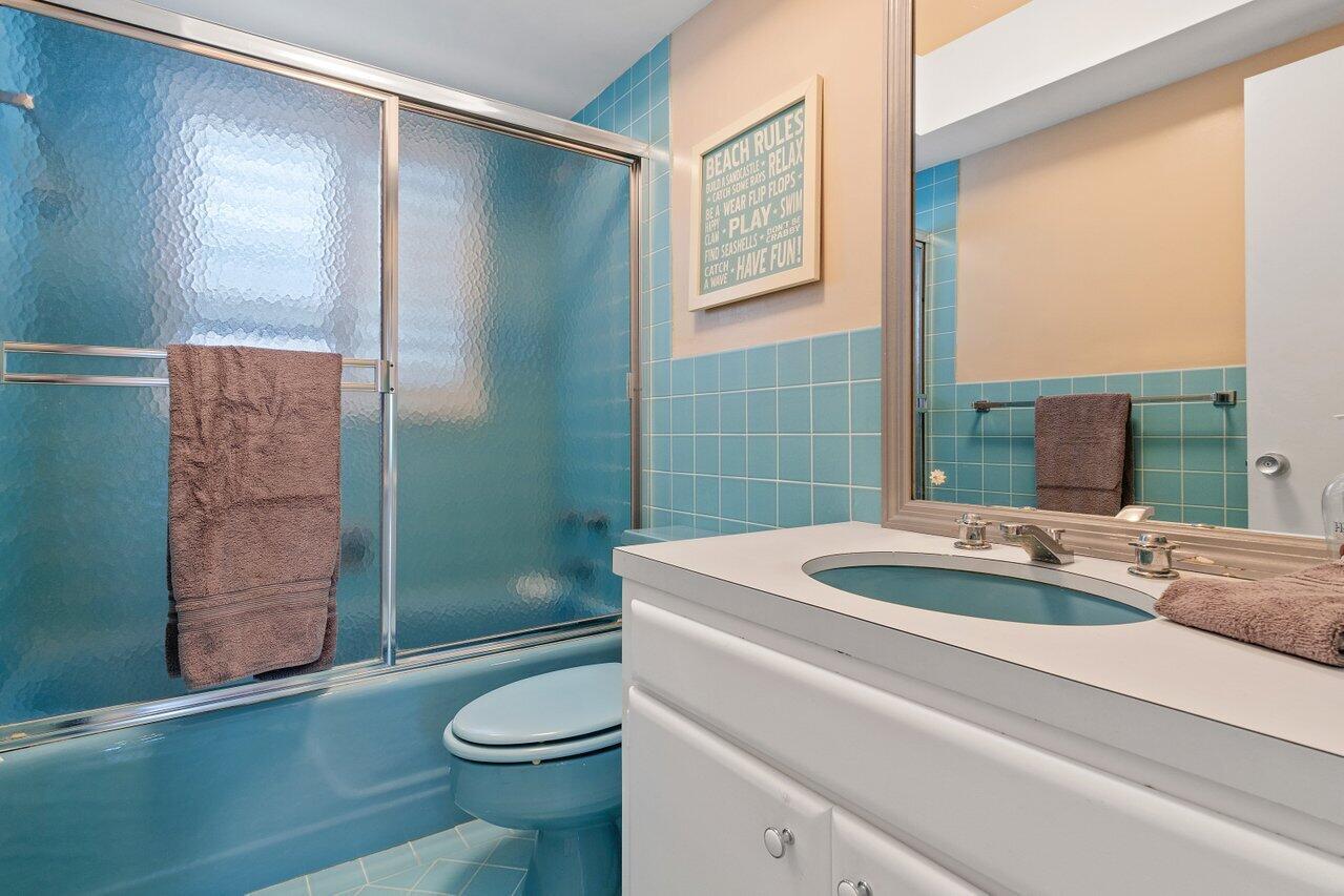 2701 S Ocean Boulevard 16