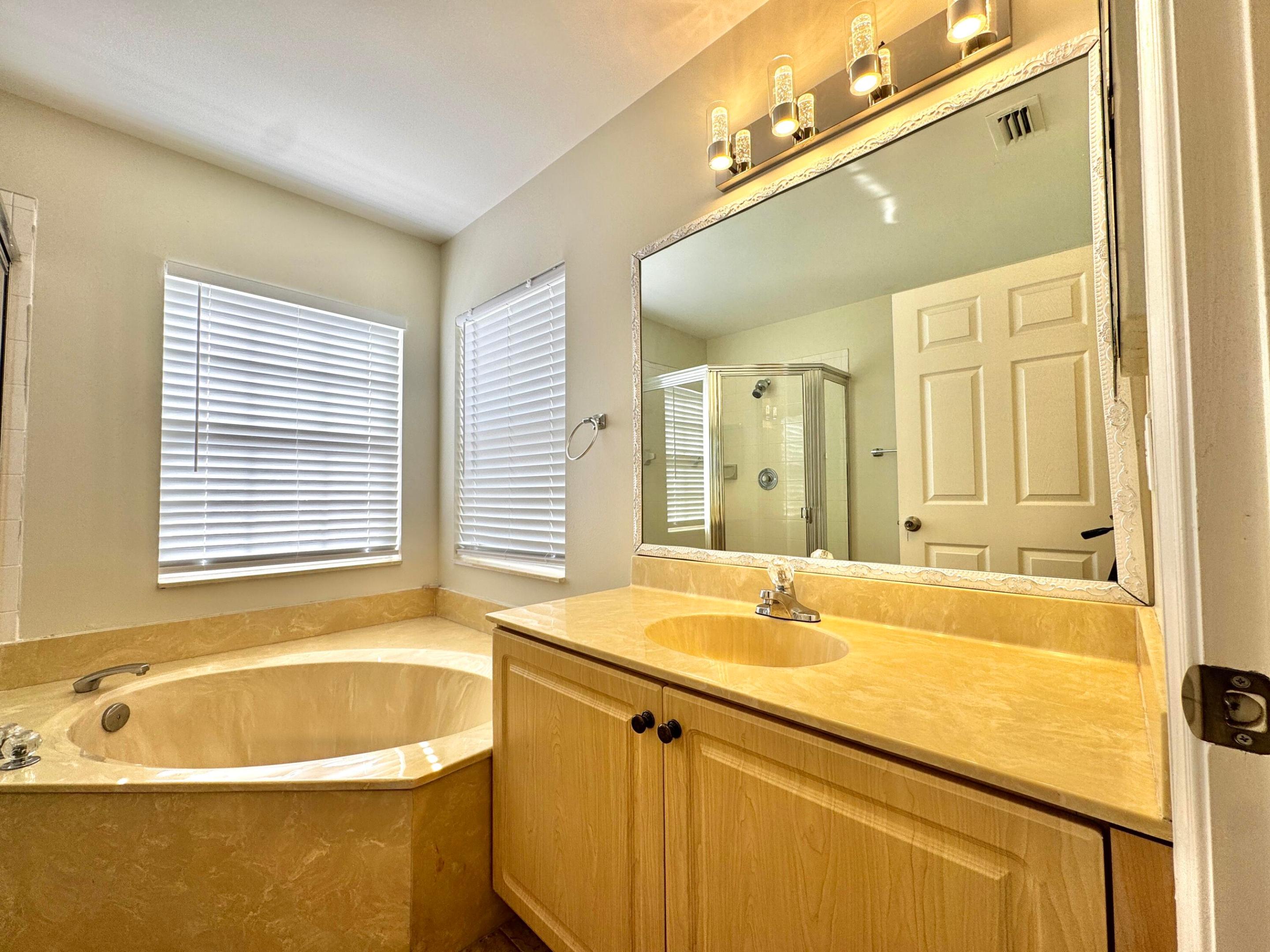 4731 NW 75th Street