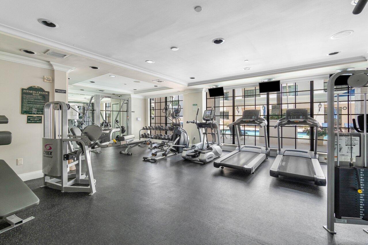 233 S Federal Hwy 408 Highway 408