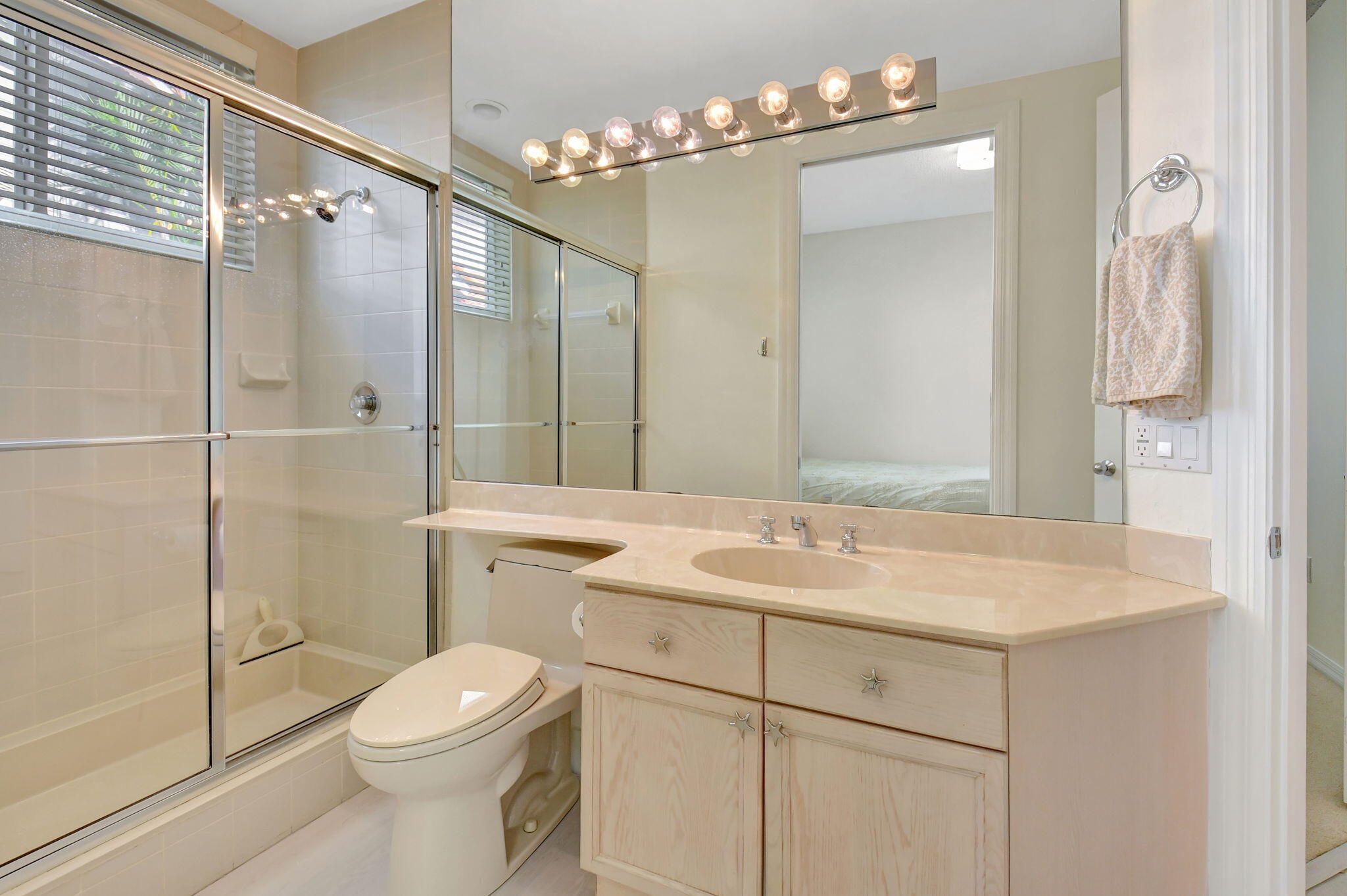 2454 NW 59th Street 1201