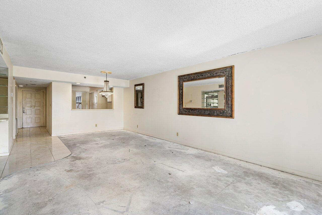 6562 Boca Del Mar Drive 125