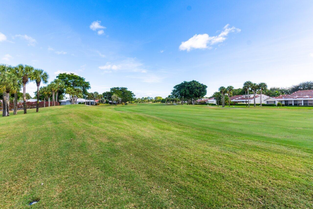 4 Estate Drive