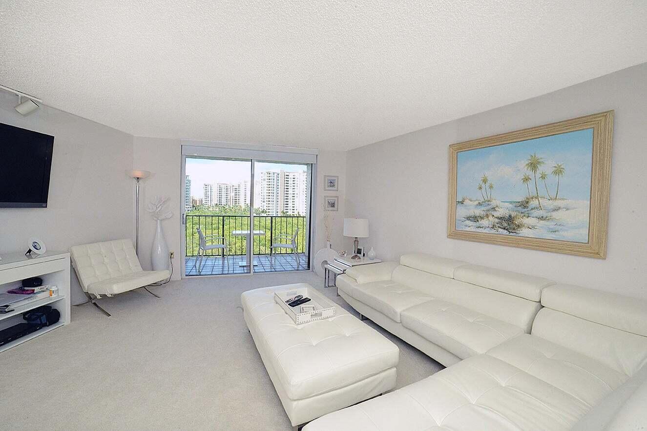 3912 S Ocean Boulevard 812