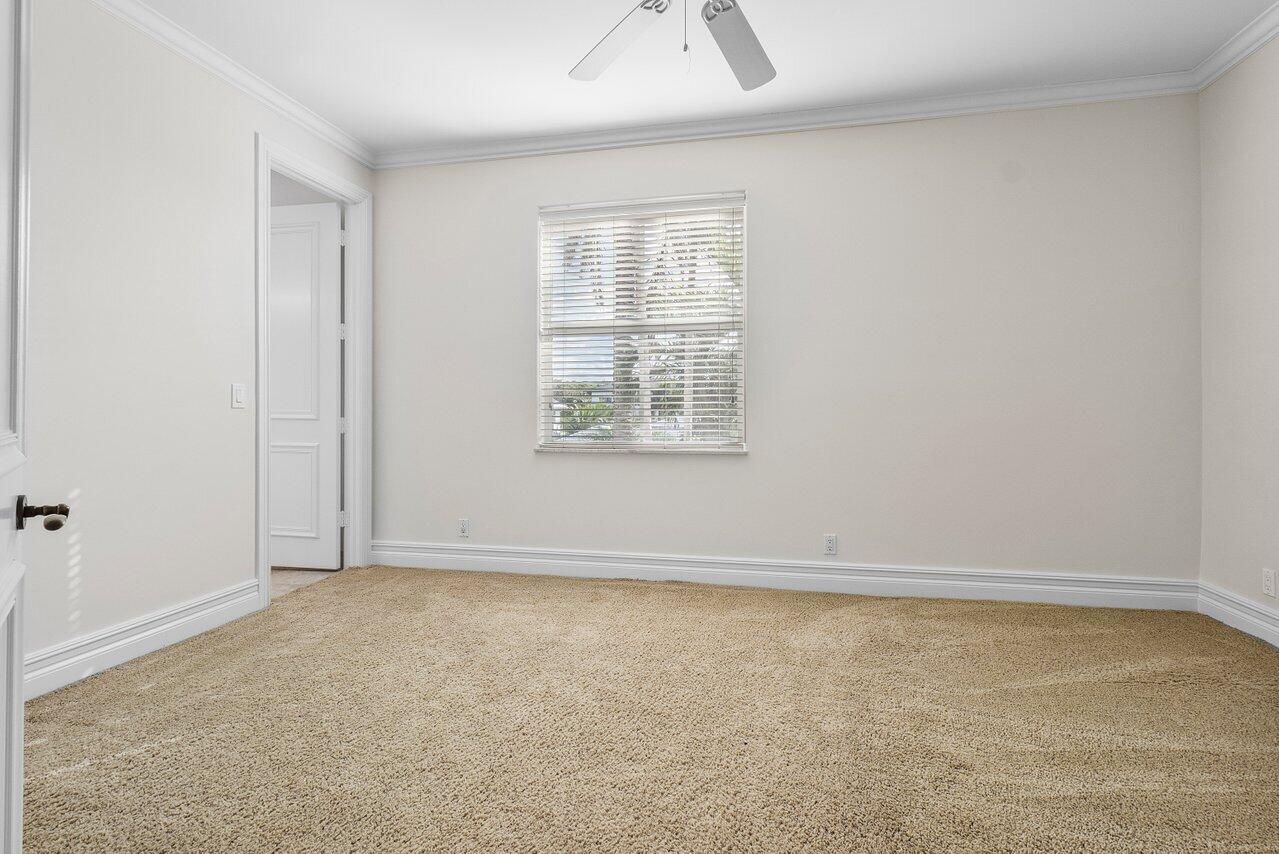 811 NE 33rd Street