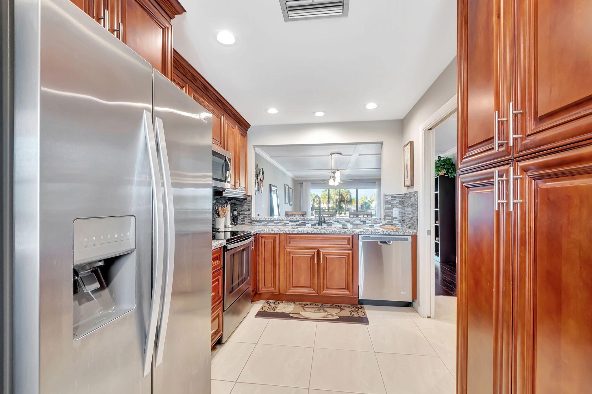 2916 SW 22nd Circle 202b