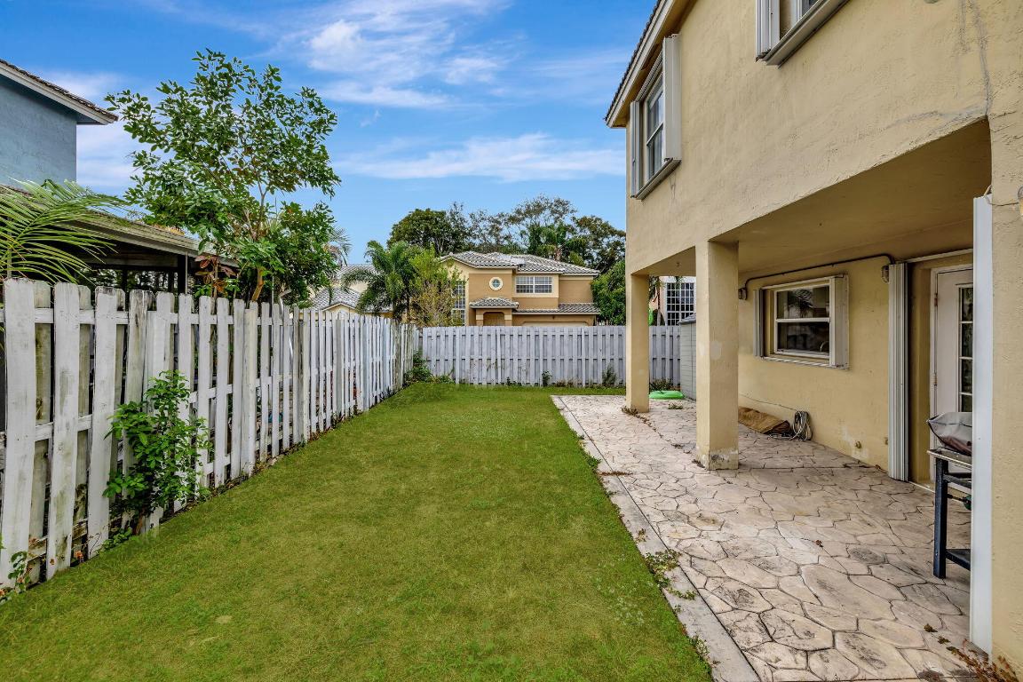 4276 NW 57th Drive, Coconut Creek