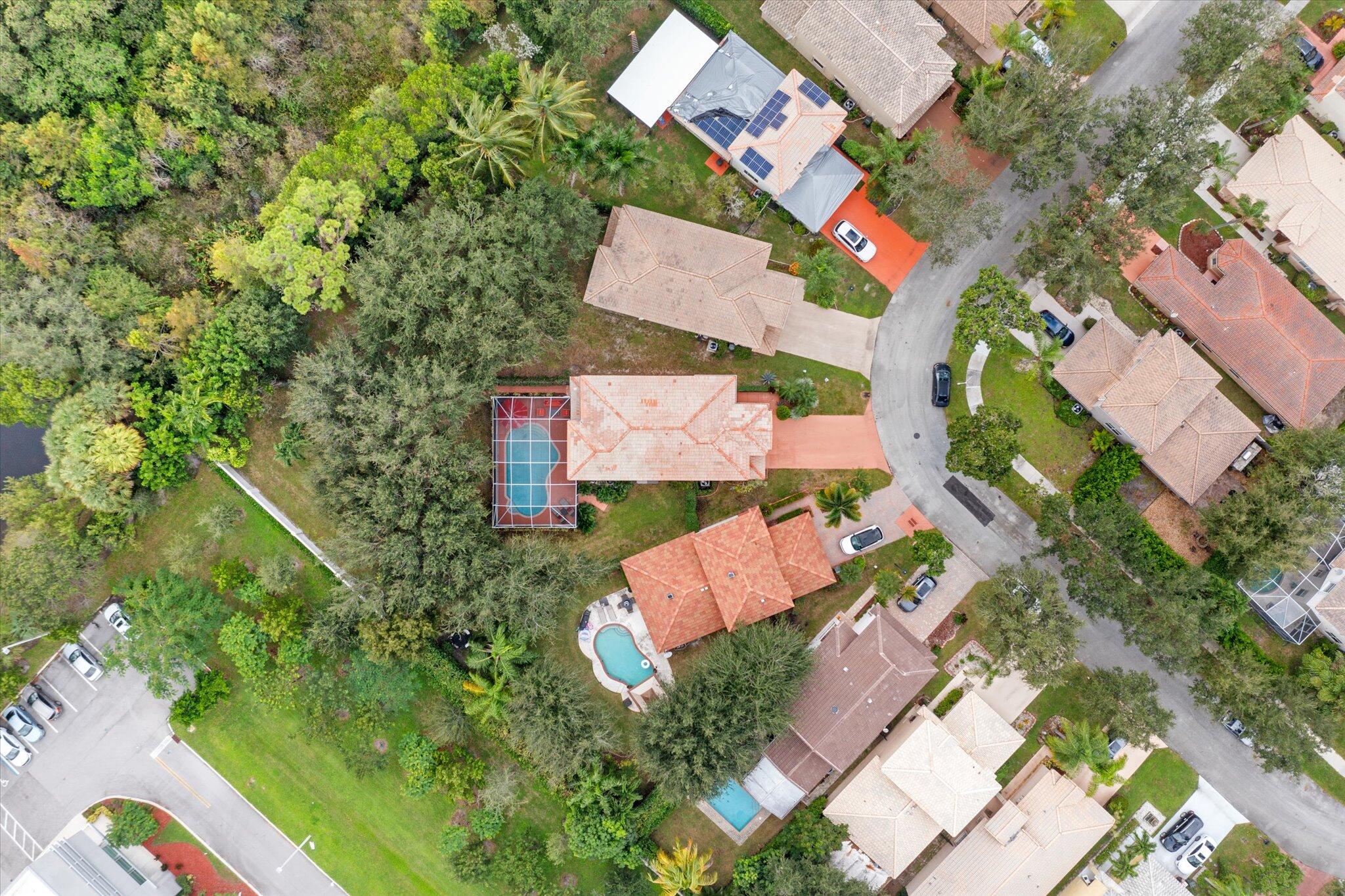 6422 Egret Avenue