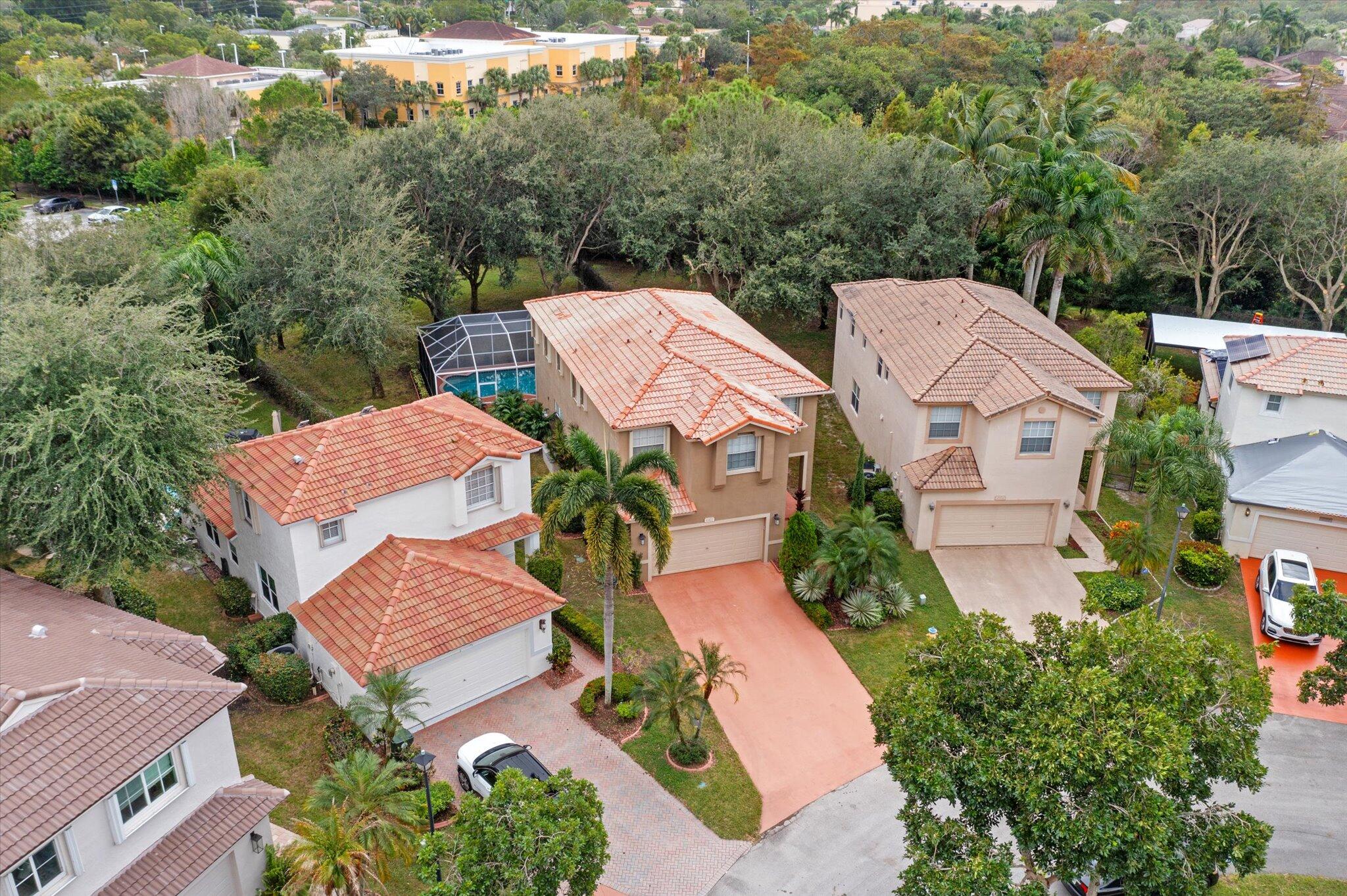6422 Egret Avenue