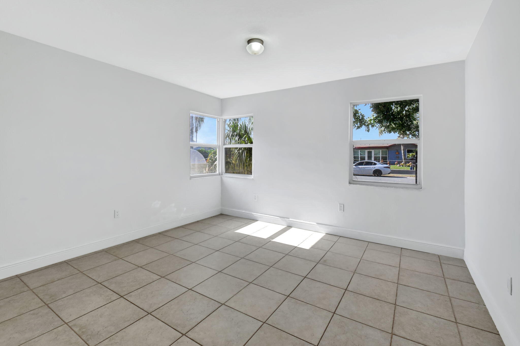 1006 SE 3rd Street