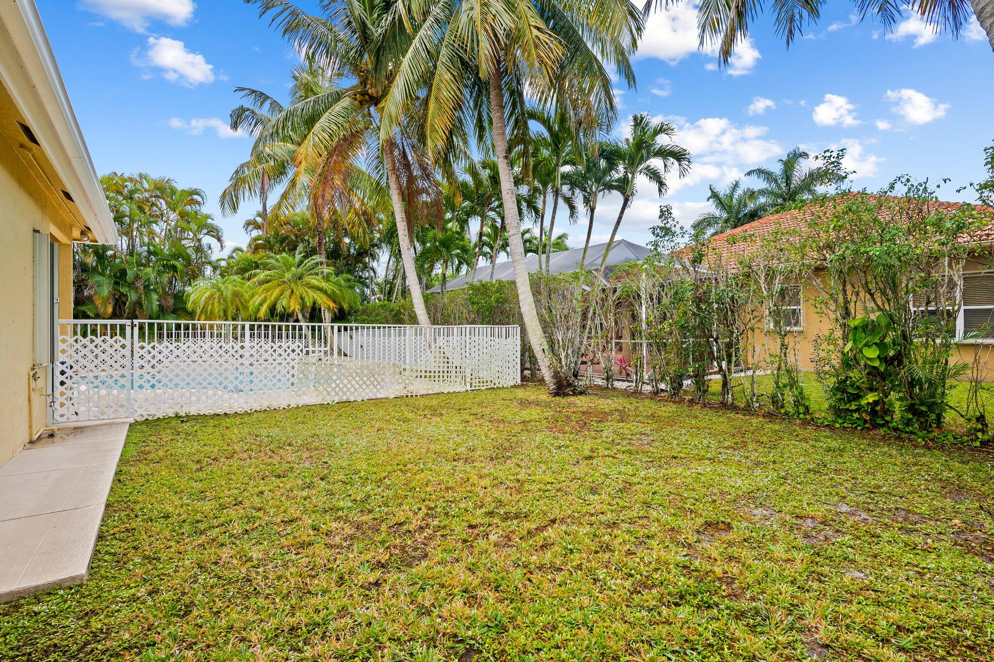 21255 Falls Ridge Way