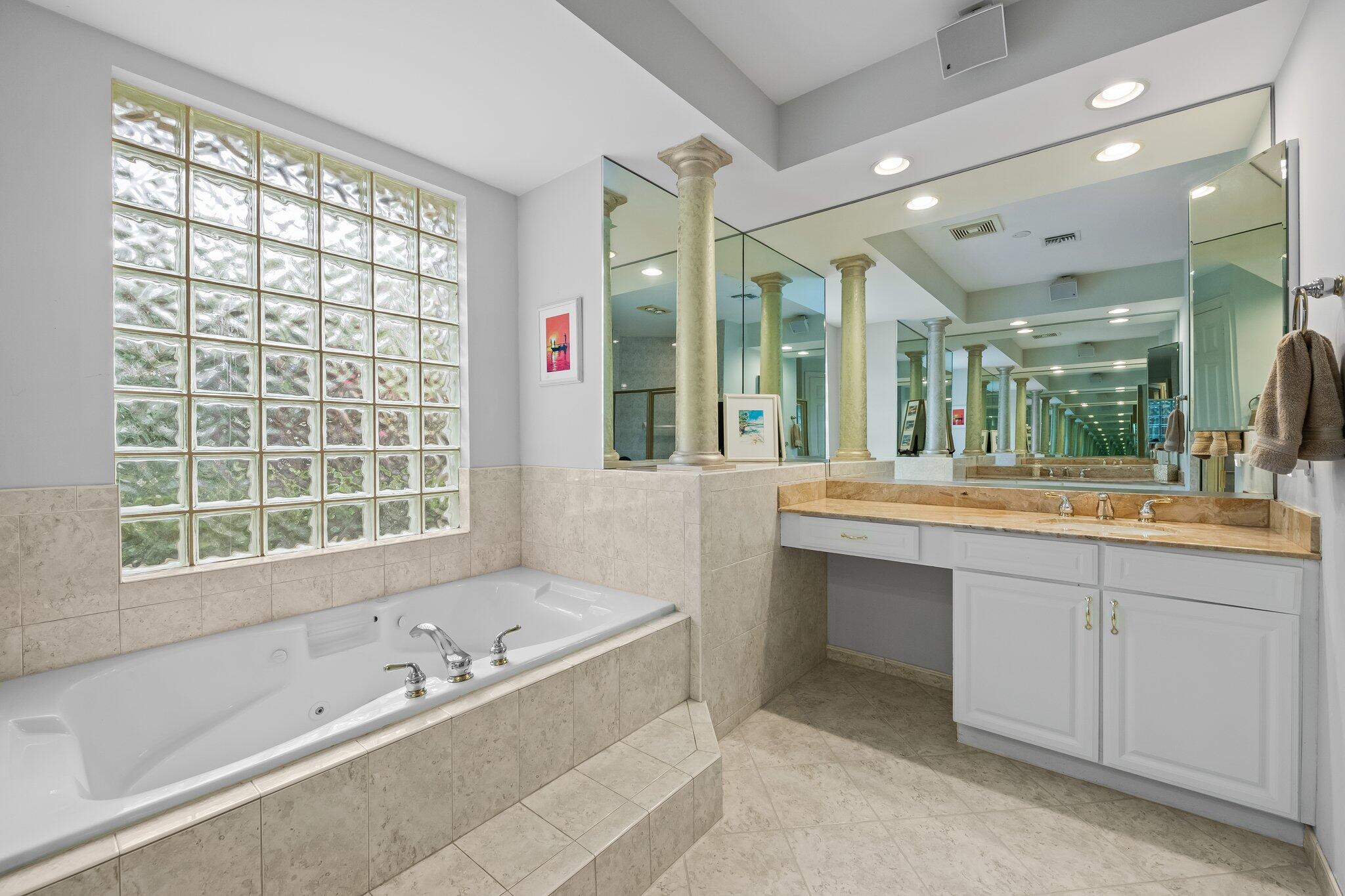 21255 Falls Ridge Way