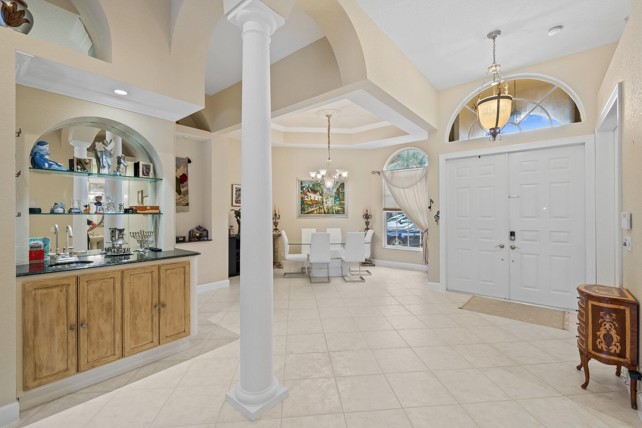 21255 Falls Ridge Way