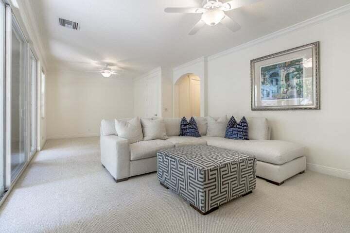 5720 NE Verde Circle