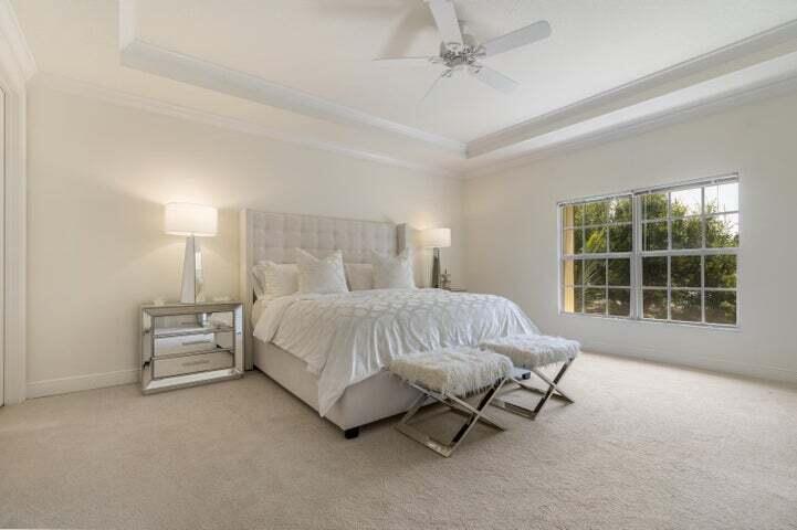 5720 NE Verde Circle