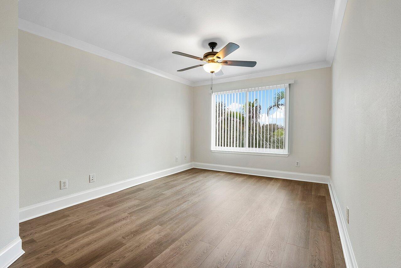 1760 Palm Cove Boulevard 5-307