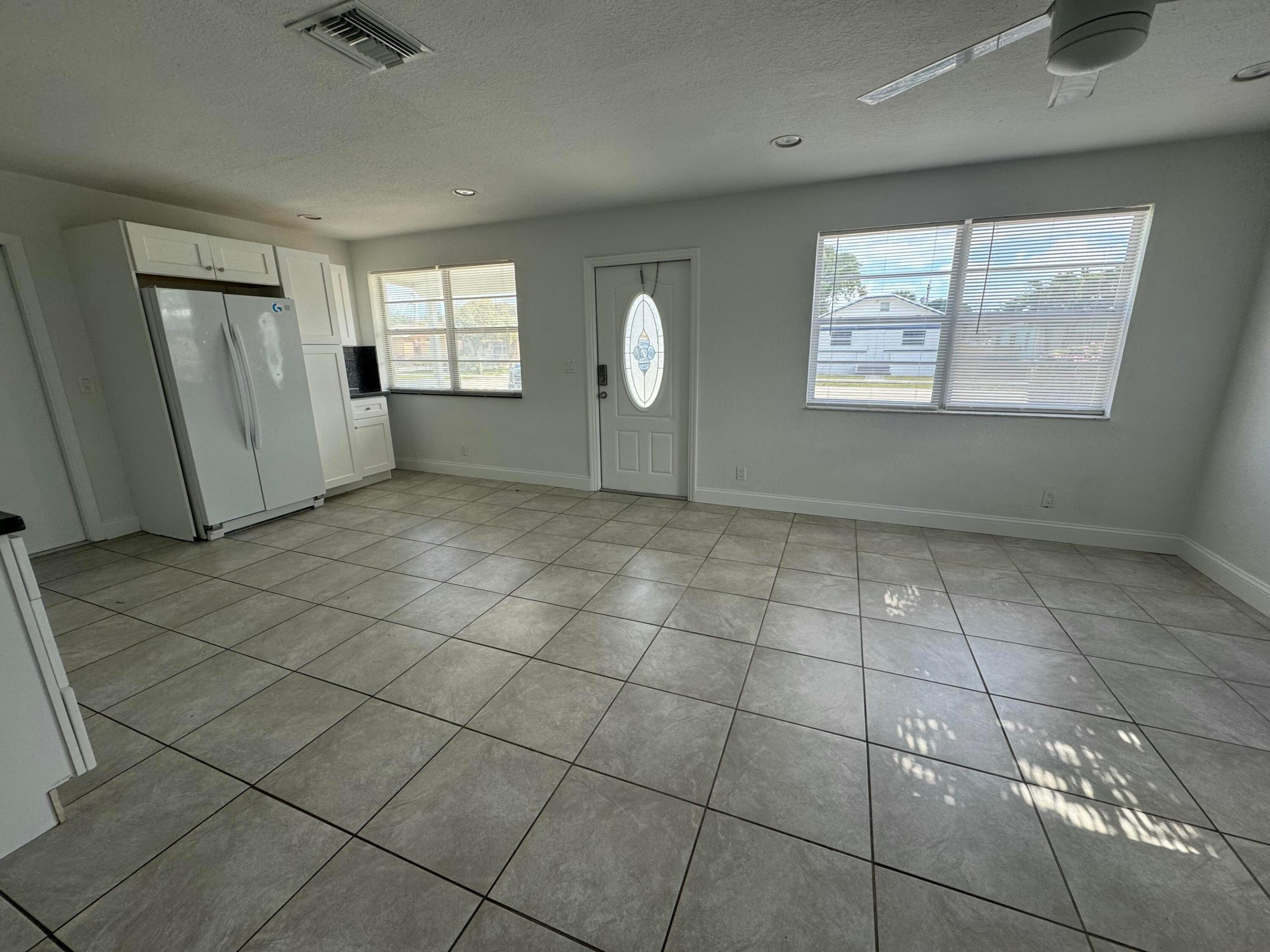 334 NW 7th Avenue