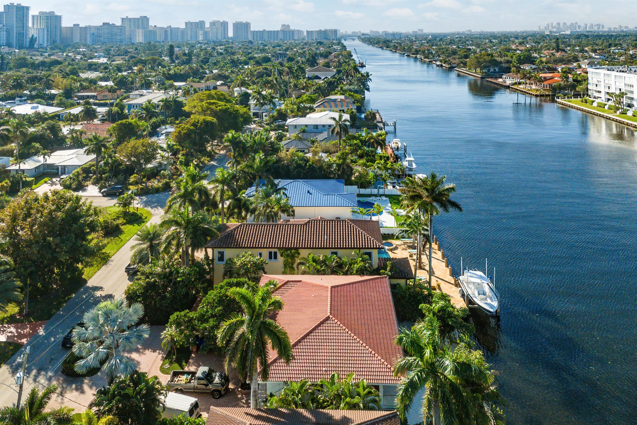 4313 W Tradewinds Avenue 1-2