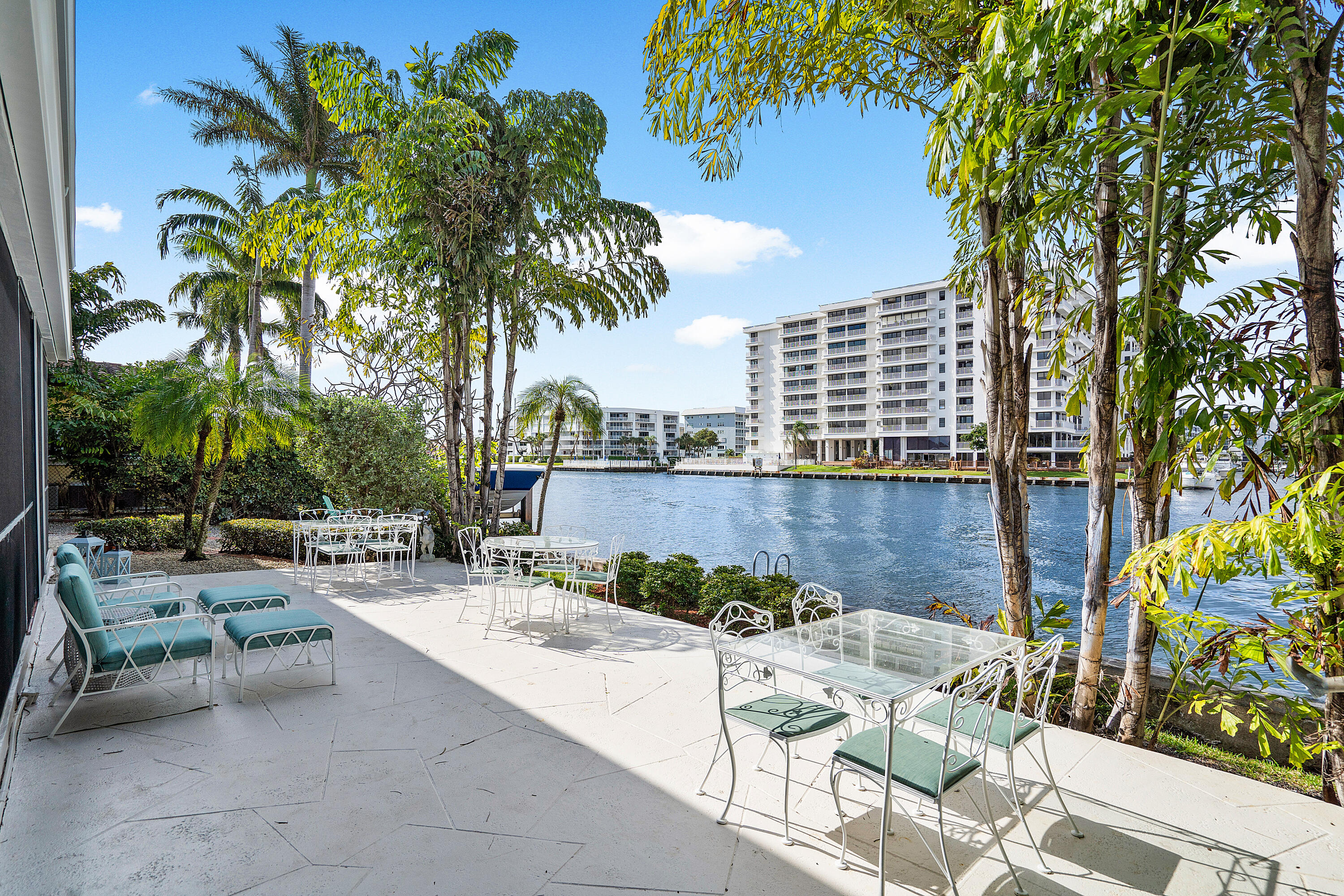 4313 W Tradewinds Avenue 1-2