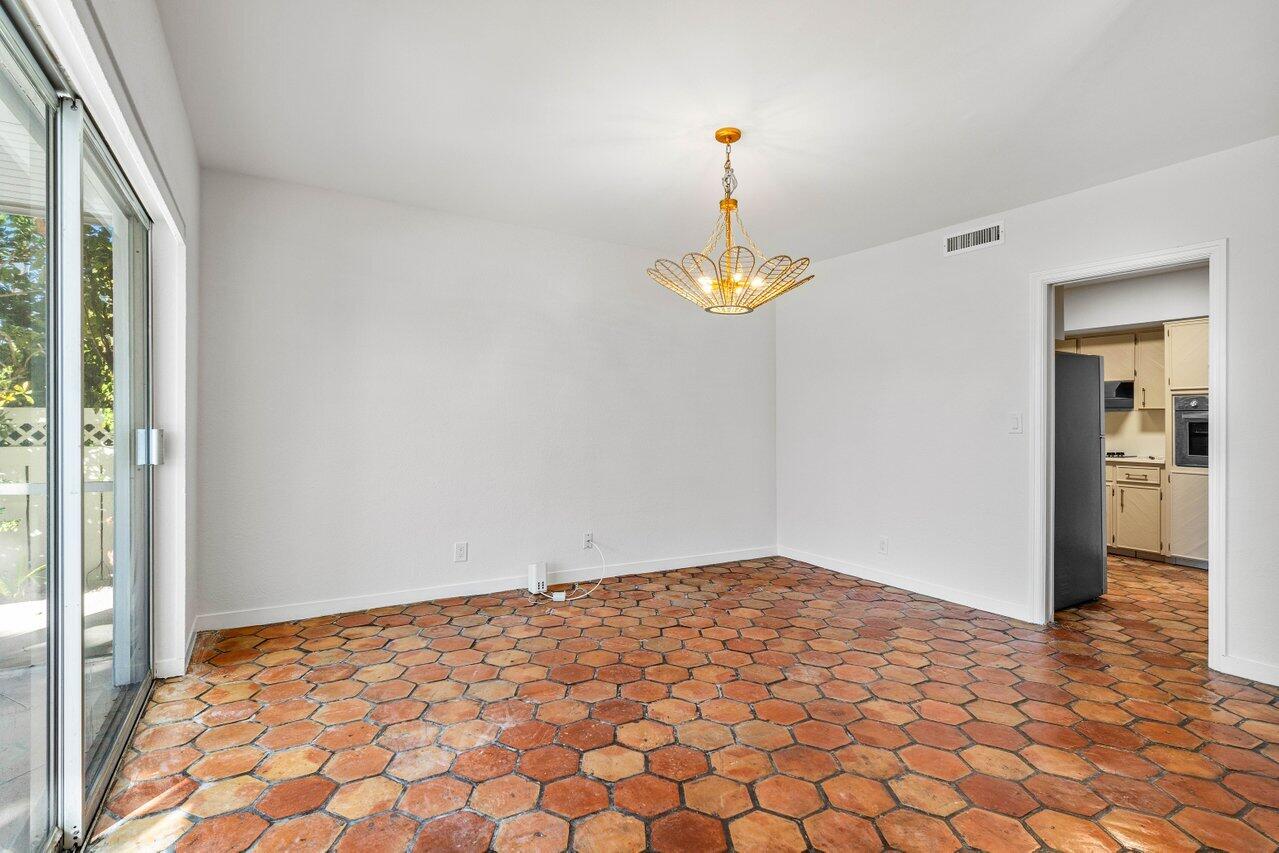 4313 W Tradewinds Avenue 1-2