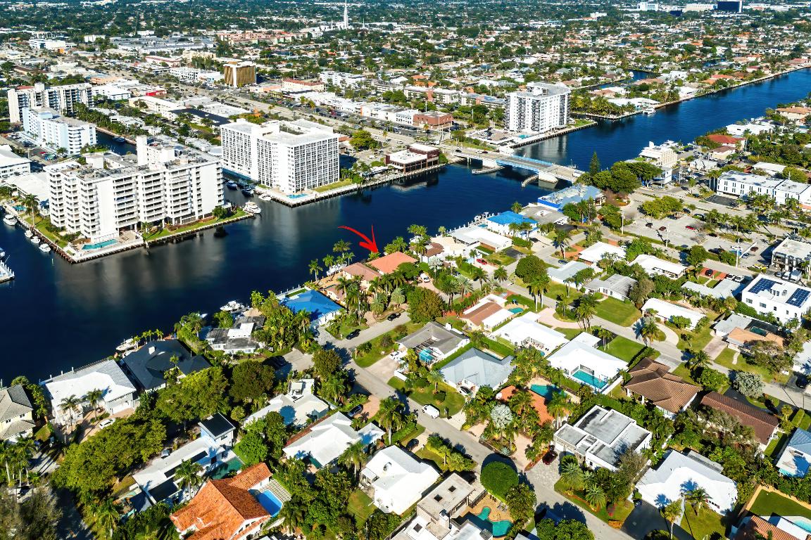 4313 W Tradewinds Avenue 1-2