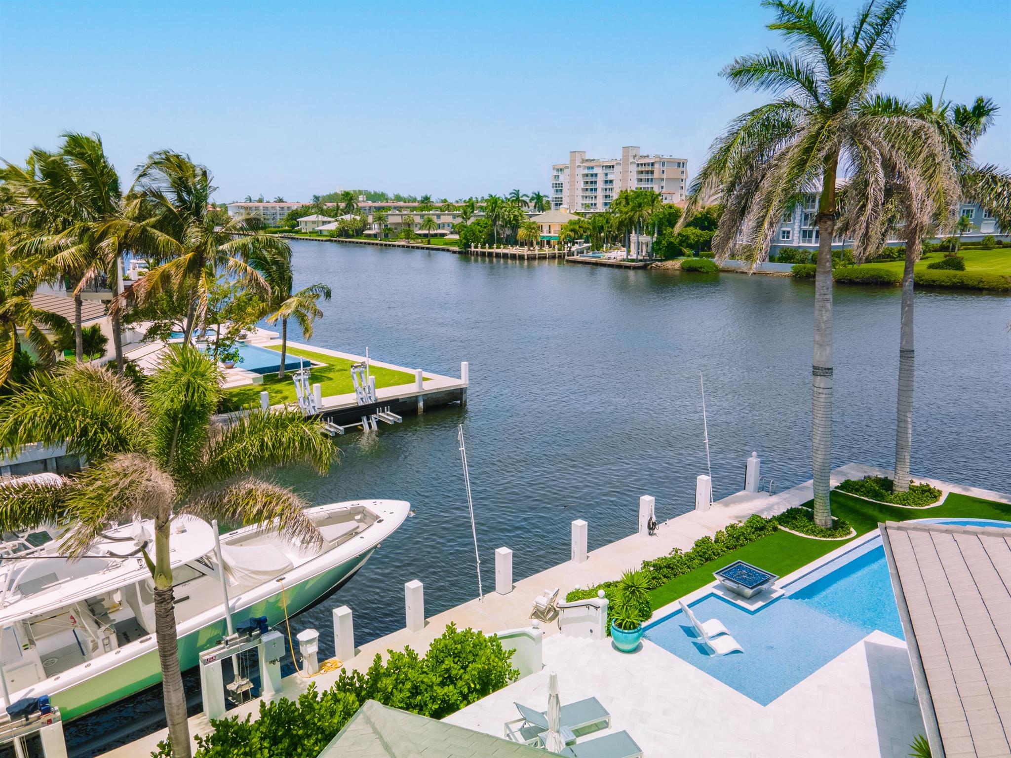 975 Banyan Drive