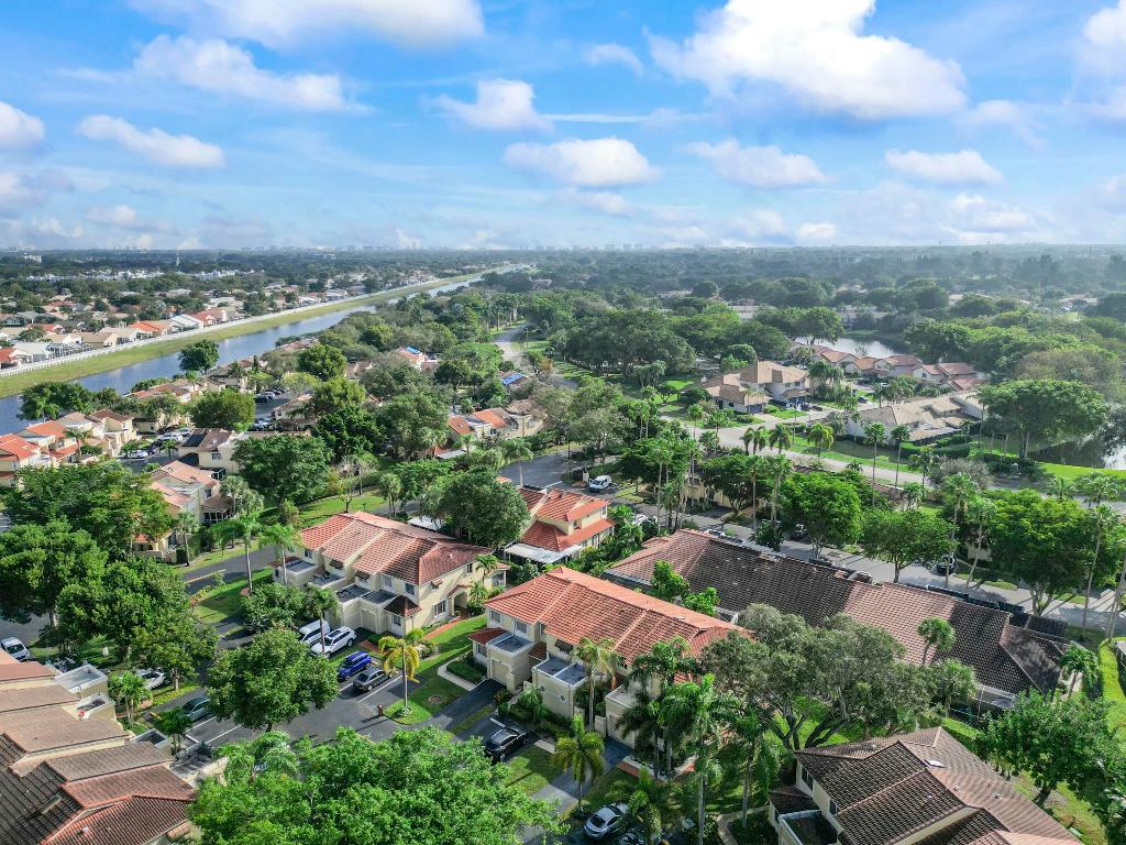 3416 Deer Creek Alba Way, Deerfield Beach