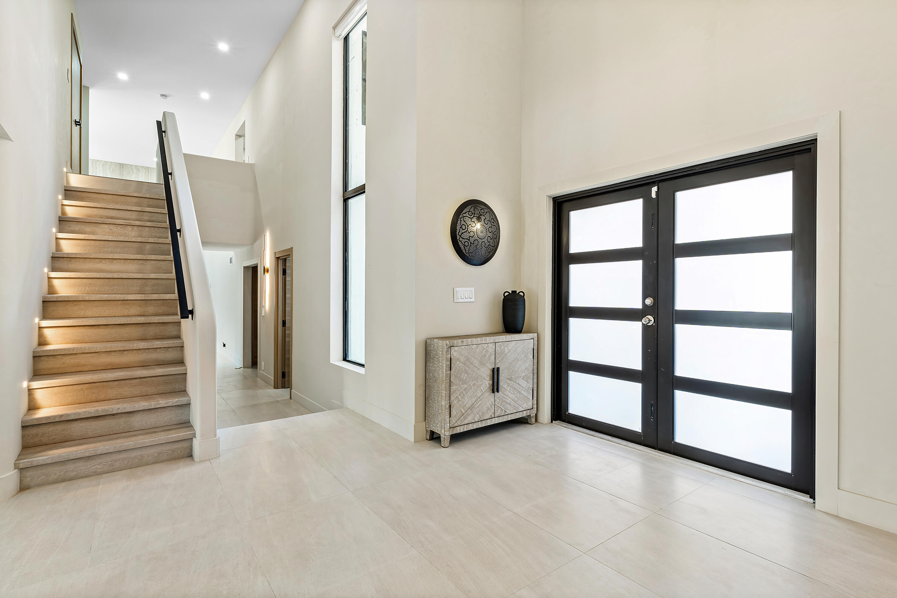 425 Coral Way