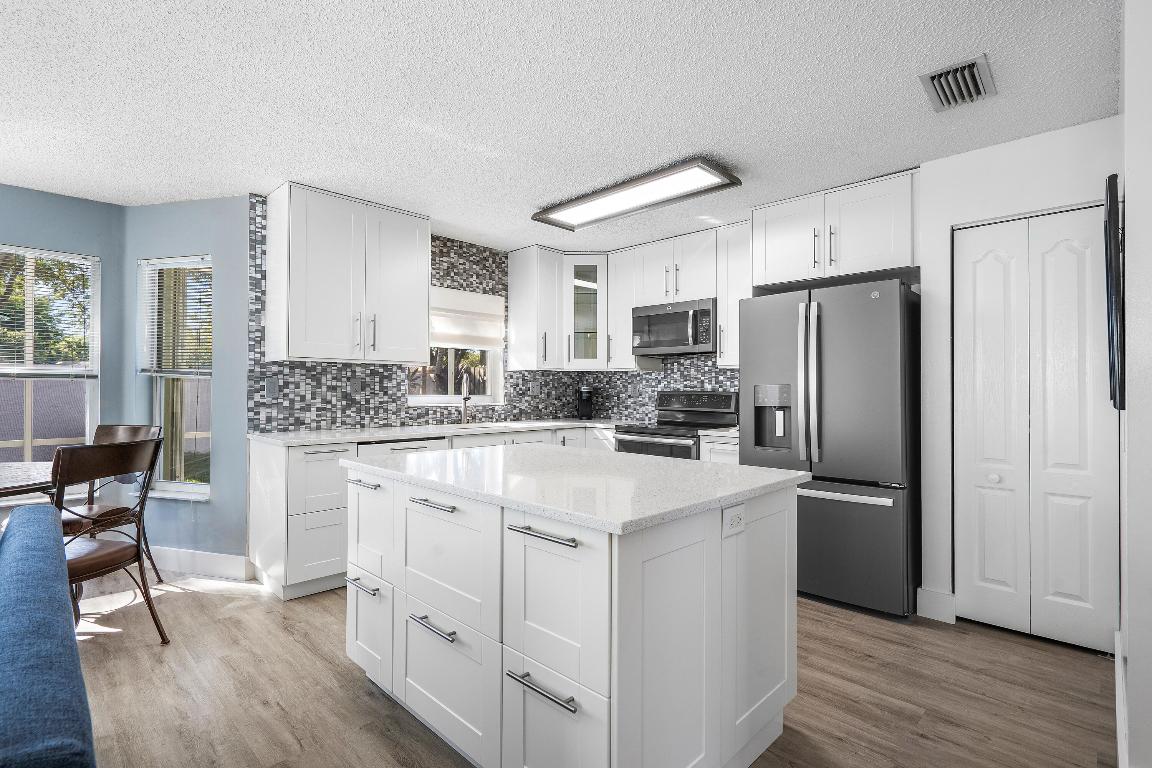 10970 Crescendo Circle, Boca Raton