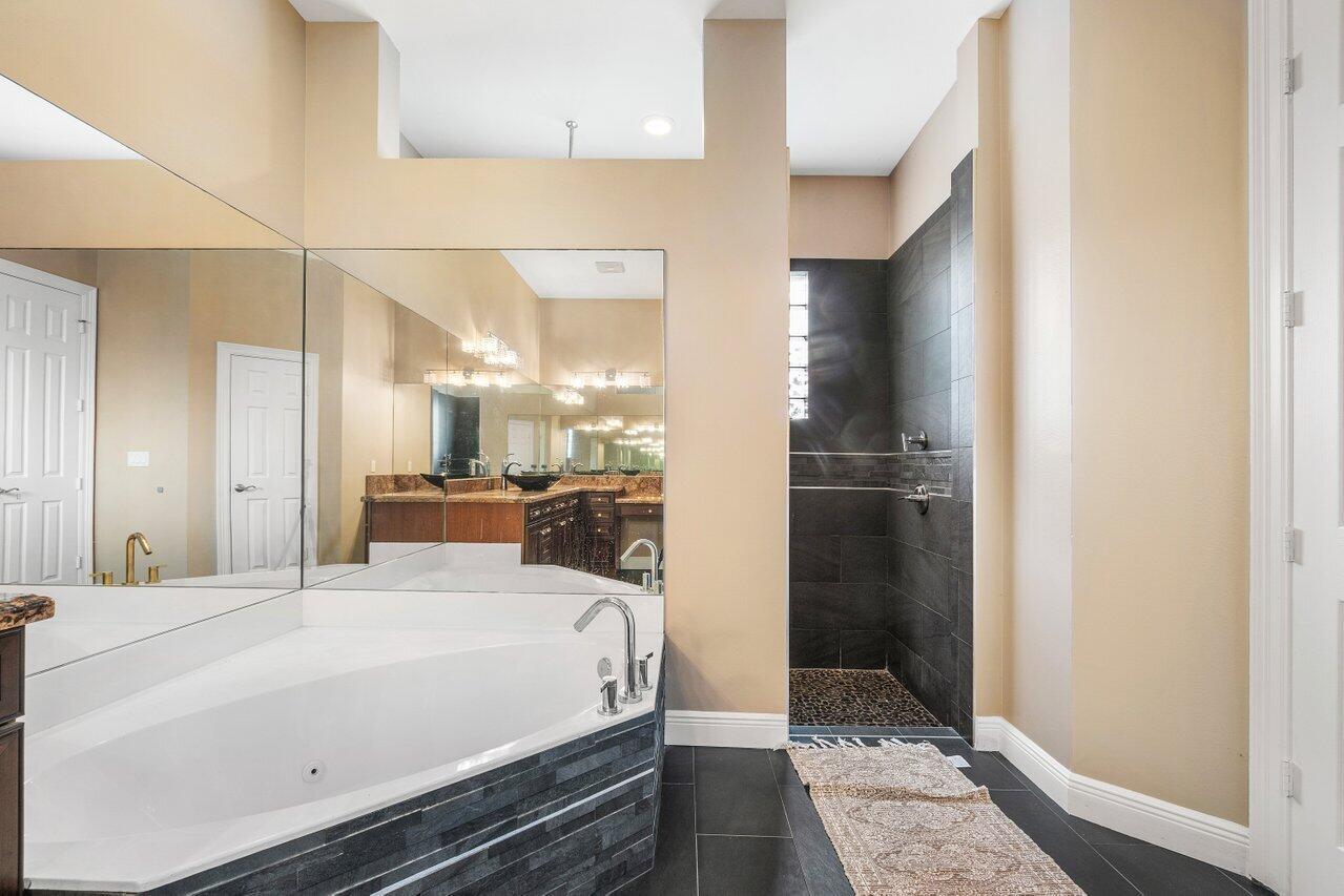 11538 Persimmon Boulevard