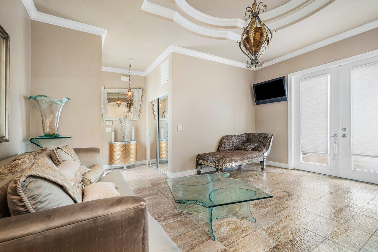 11538 Persimmon Boulevard