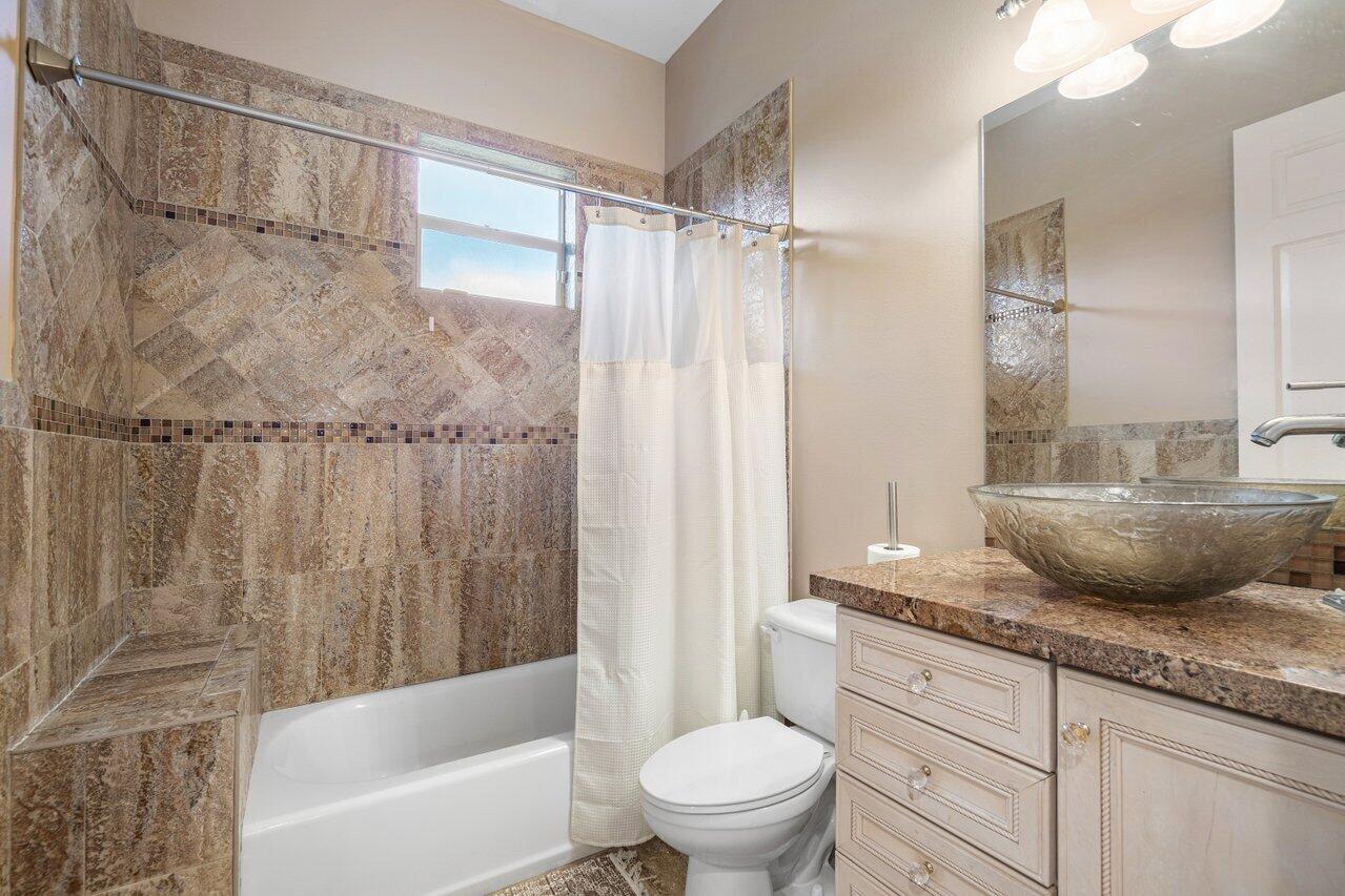 11538 Persimmon Boulevard