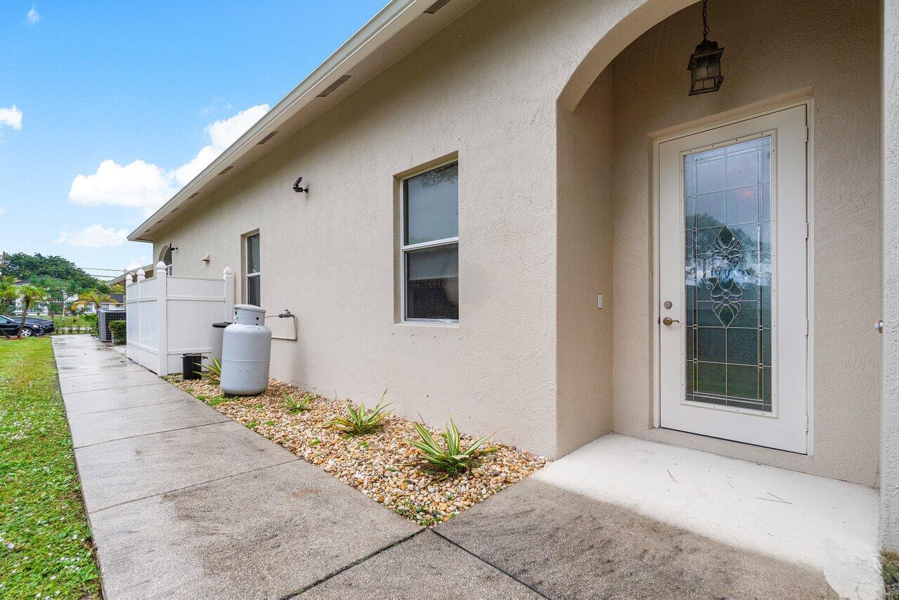 11538 Persimmon Boulevard